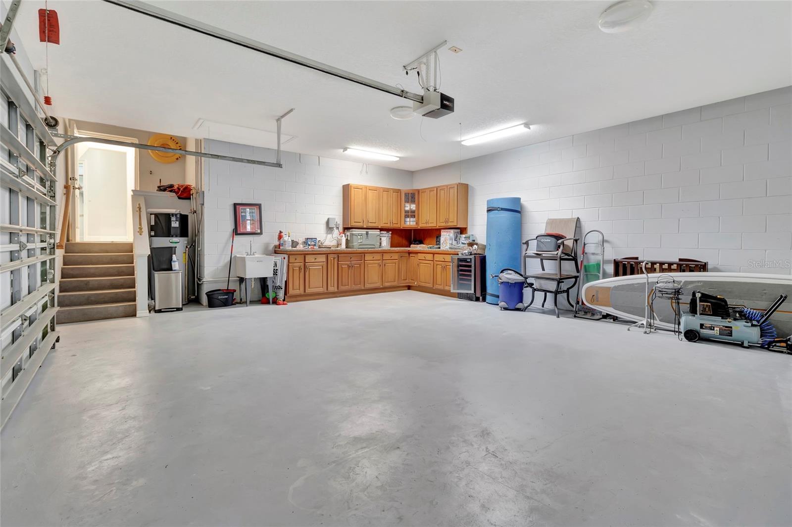 1215 LAKESHORE DR, EUSTIS, FL, 32726