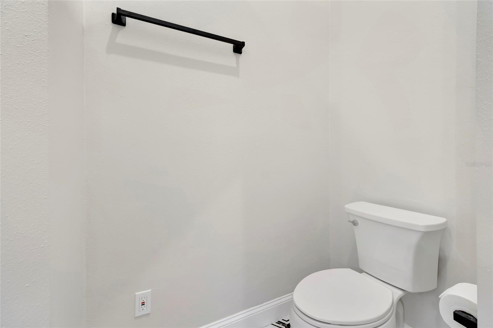 1215 LAKESHORE DR, EUSTIS, FL, 32726