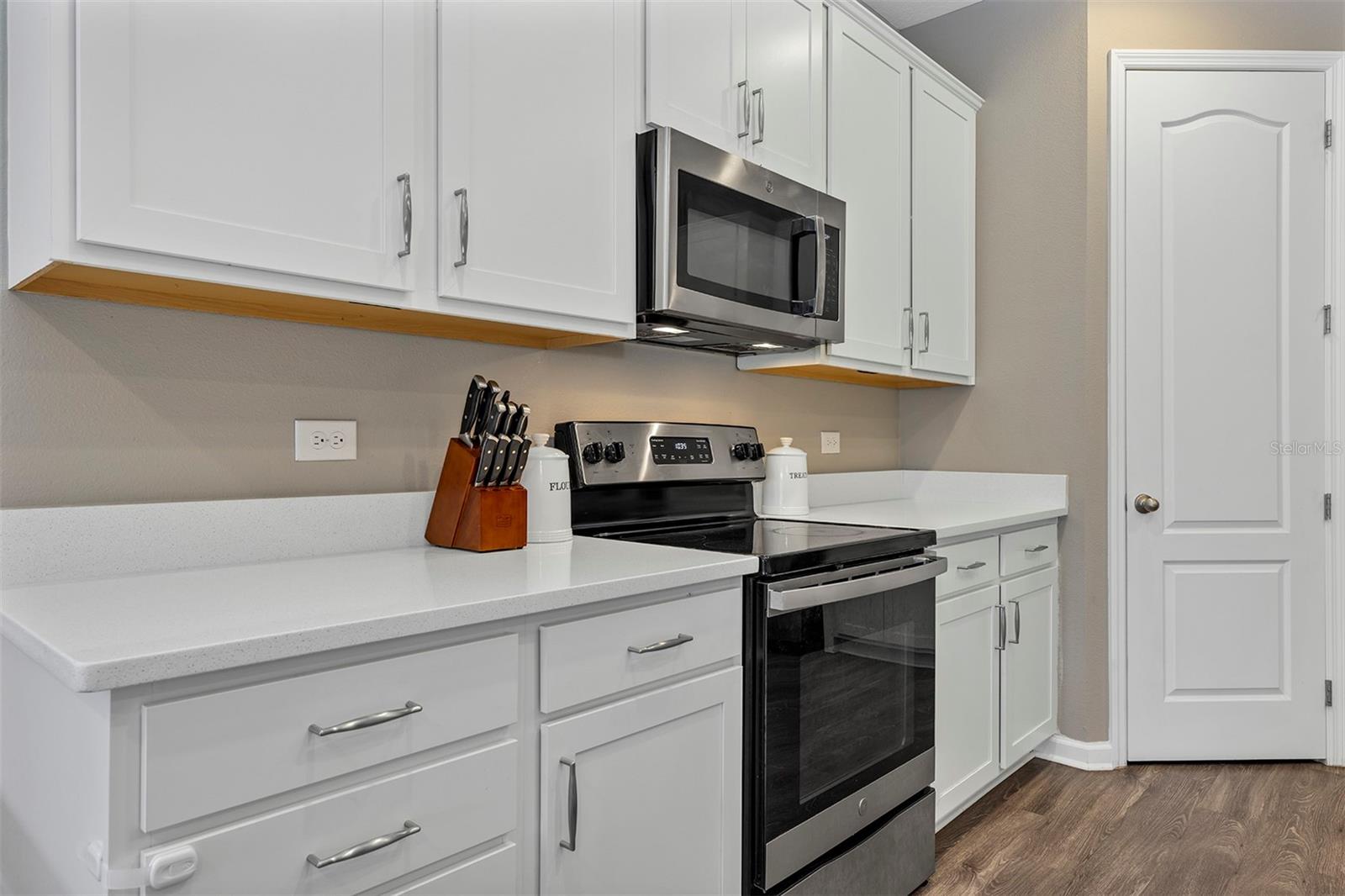 2012 SLOANS OUTLOOK DR, GROVELAND, FL, 34736