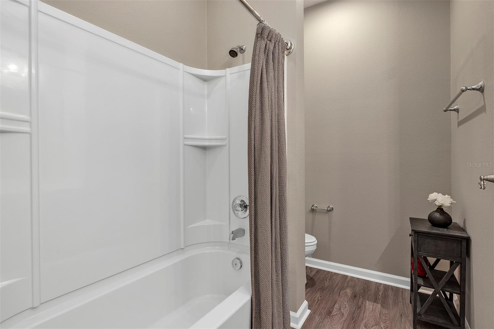 2012 SLOANS OUTLOOK DR, GROVELAND, FL, 34736