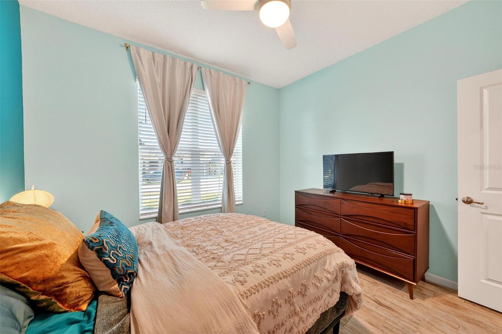 887 LADY BIRD LN, ORANGE CITY, FL, 32763