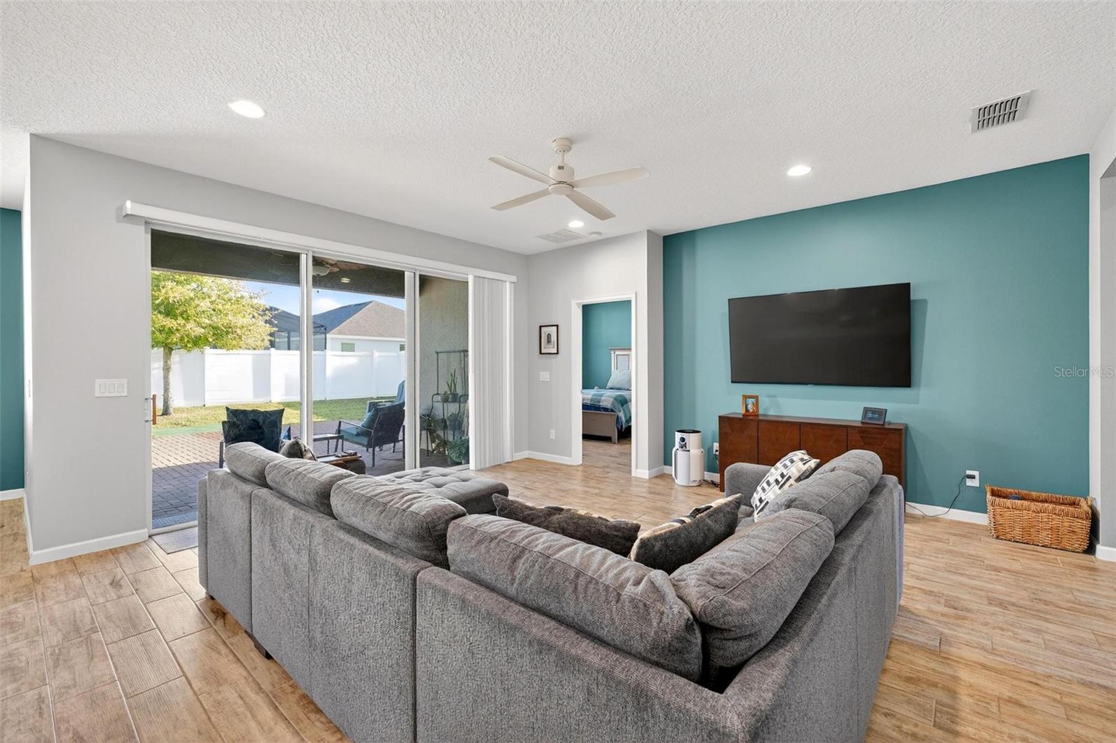 887 LADY BIRD LN, ORANGE CITY, FL, 32763