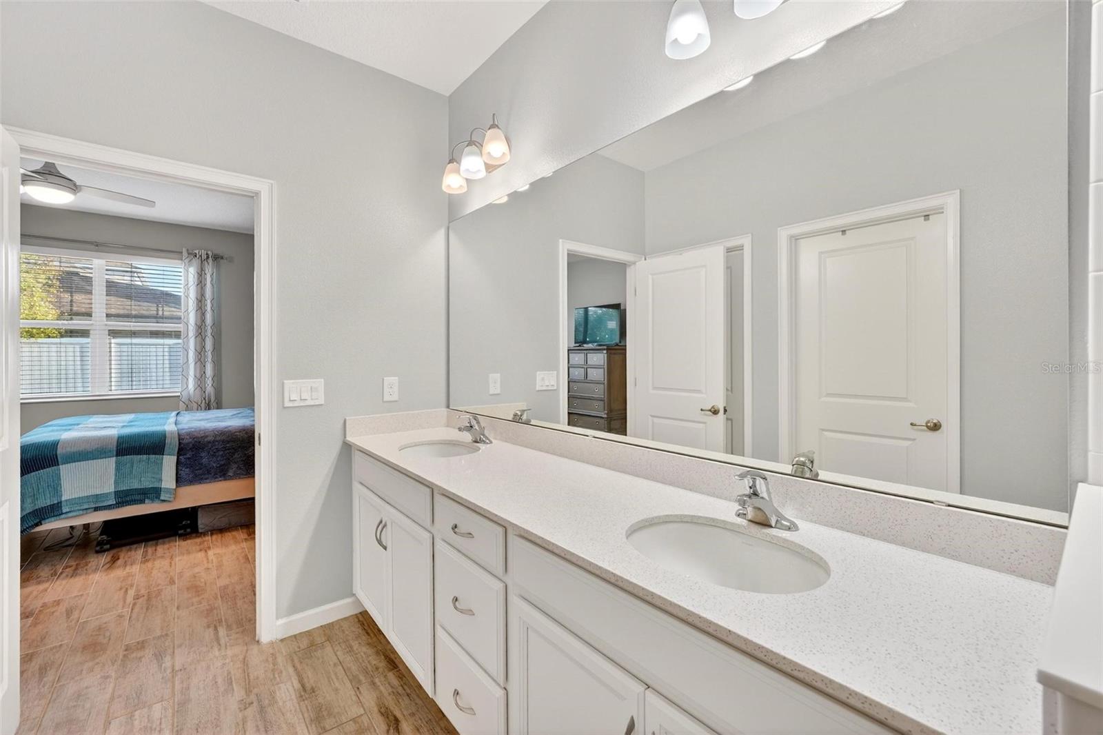 887 LADY BIRD LN, ORANGE CITY, FL, 32763