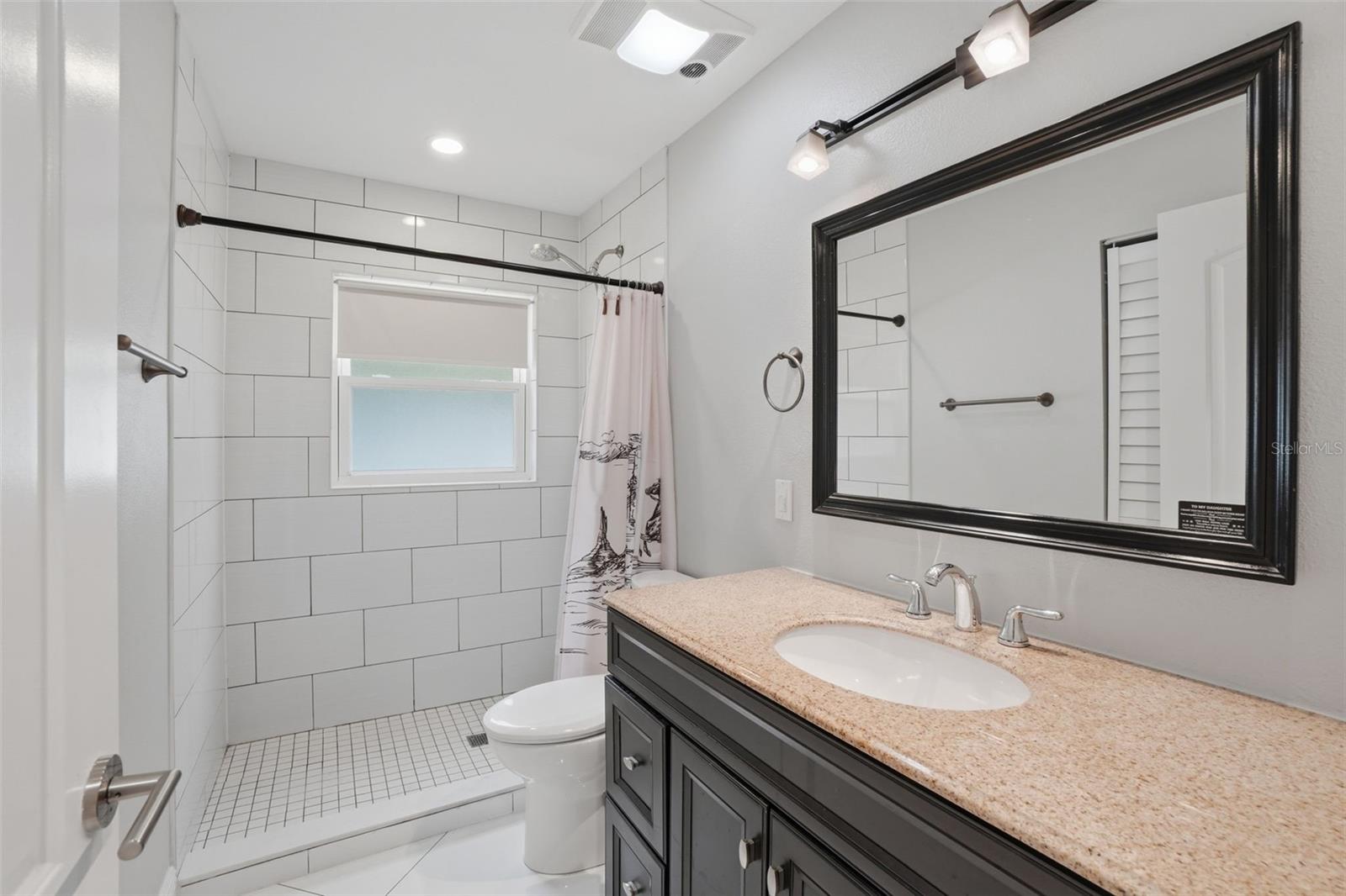 130 E BAHAMA RD, WINTER SPRINGS, FL, 32708