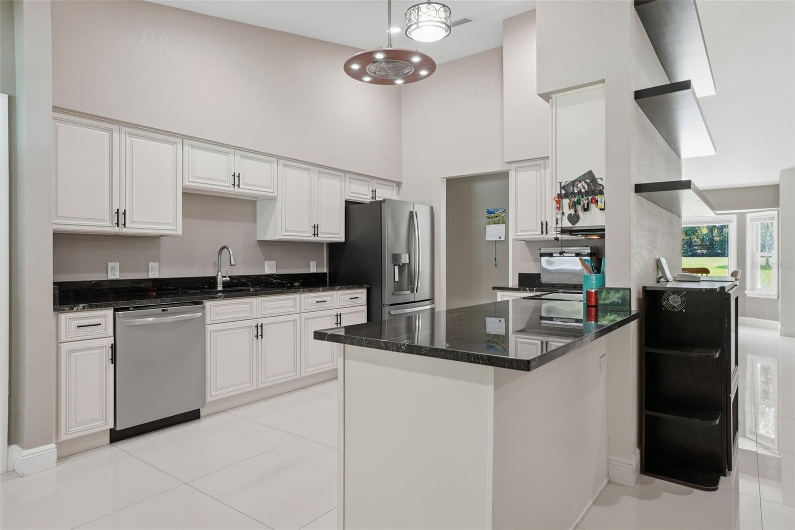 130 E BAHAMA RD, WINTER SPRINGS, FL, 32708