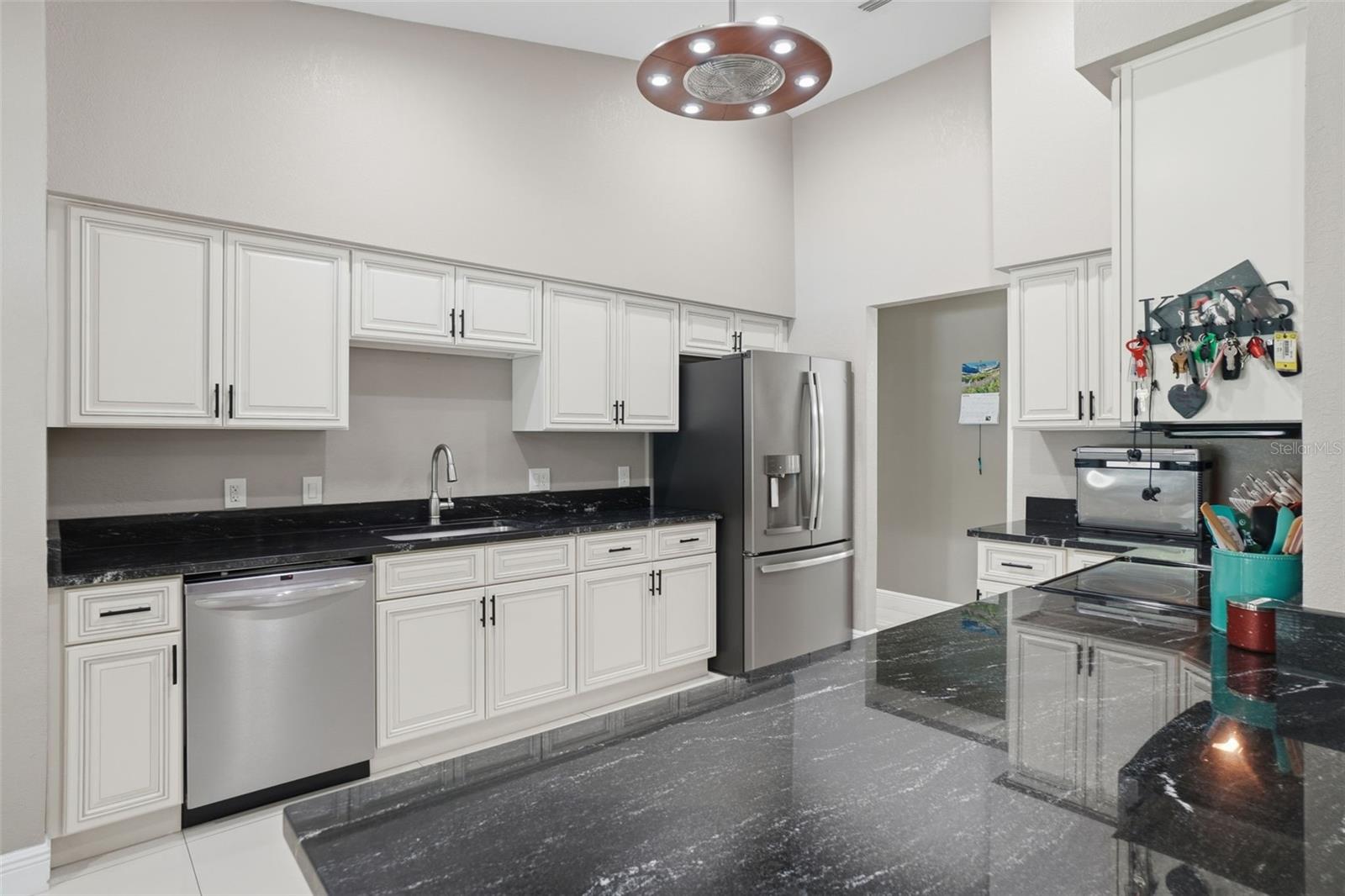 130 E BAHAMA RD, WINTER SPRINGS, FL, 32708