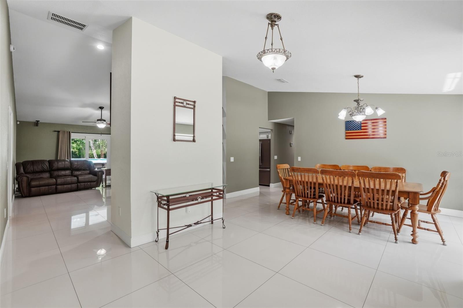 130 E BAHAMA RD, WINTER SPRINGS, FL, 32708