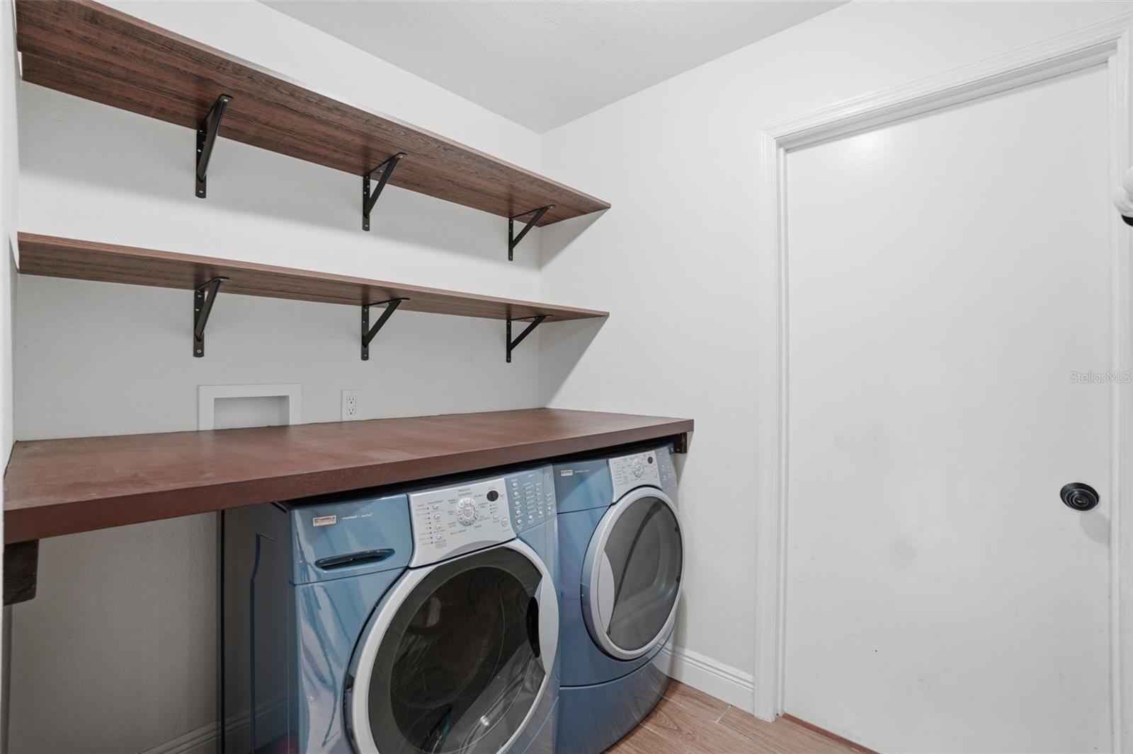 130 E BAHAMA RD, WINTER SPRINGS, FL, 32708