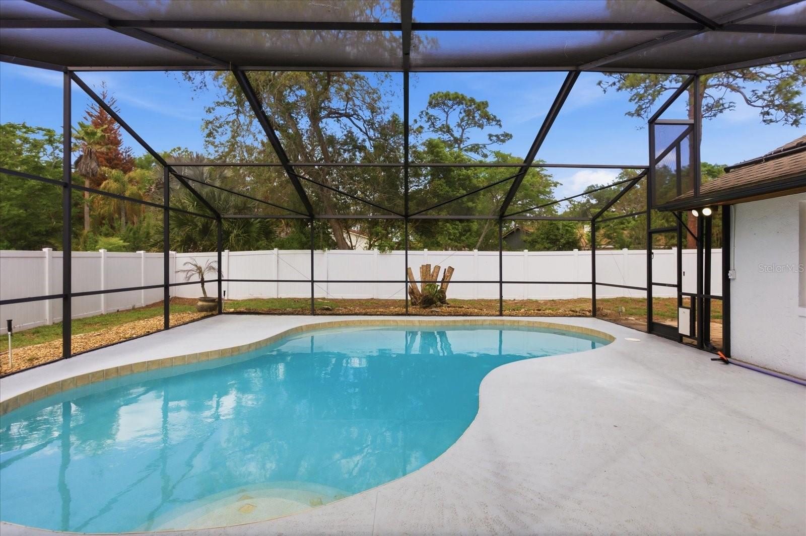 393 WEKIVA COVE RD, LONGWOOD, FL, 32779