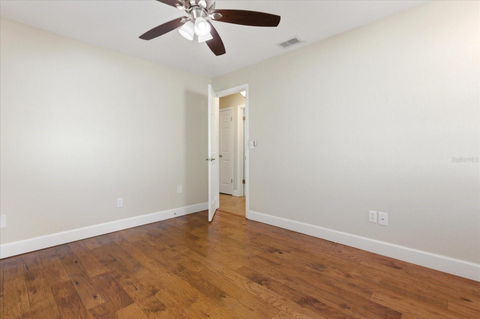 393 WEKIVA COVE RD, LONGWOOD, FL, 32779