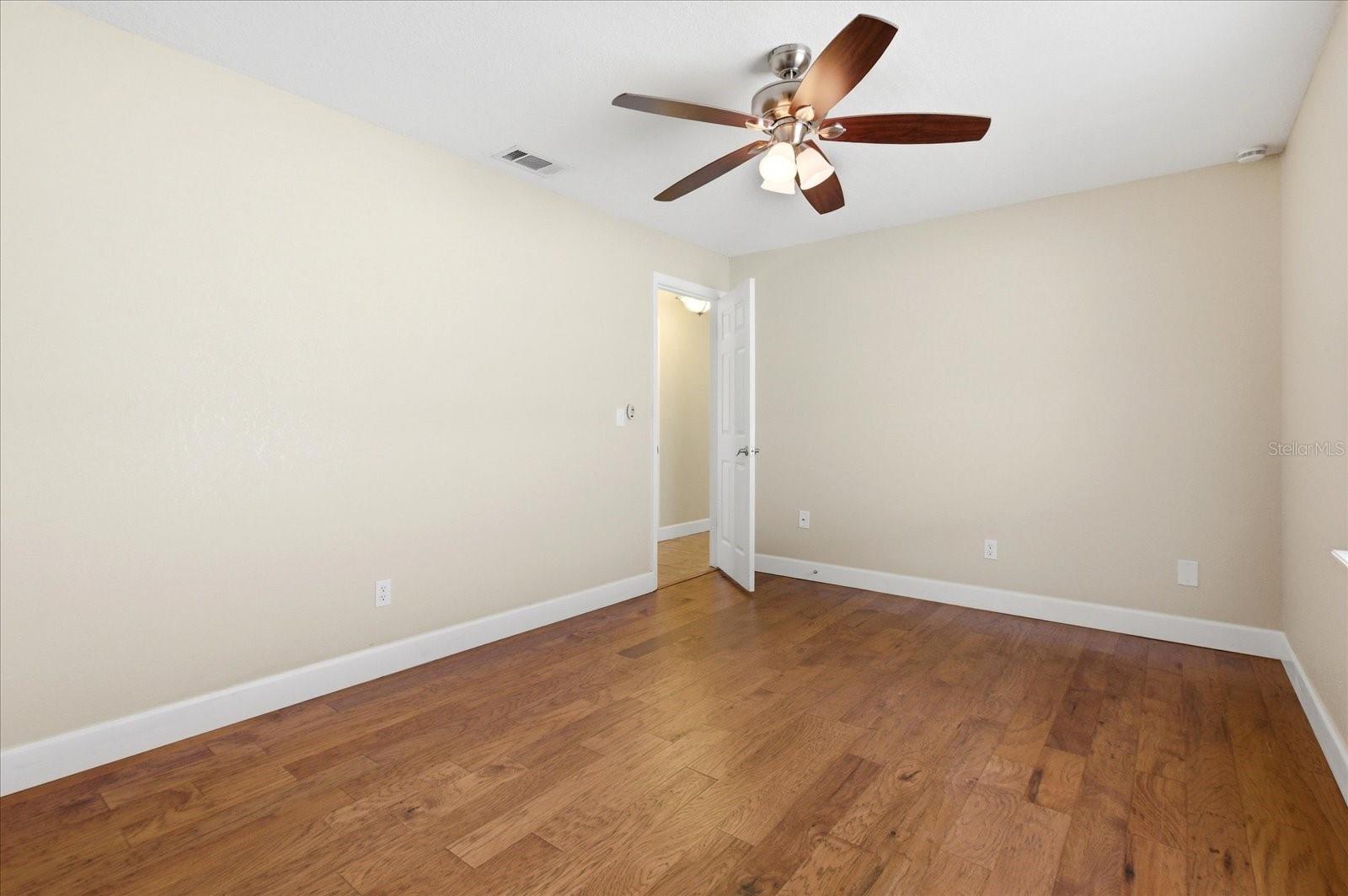 393 WEKIVA COVE RD, LONGWOOD, FL, 32779