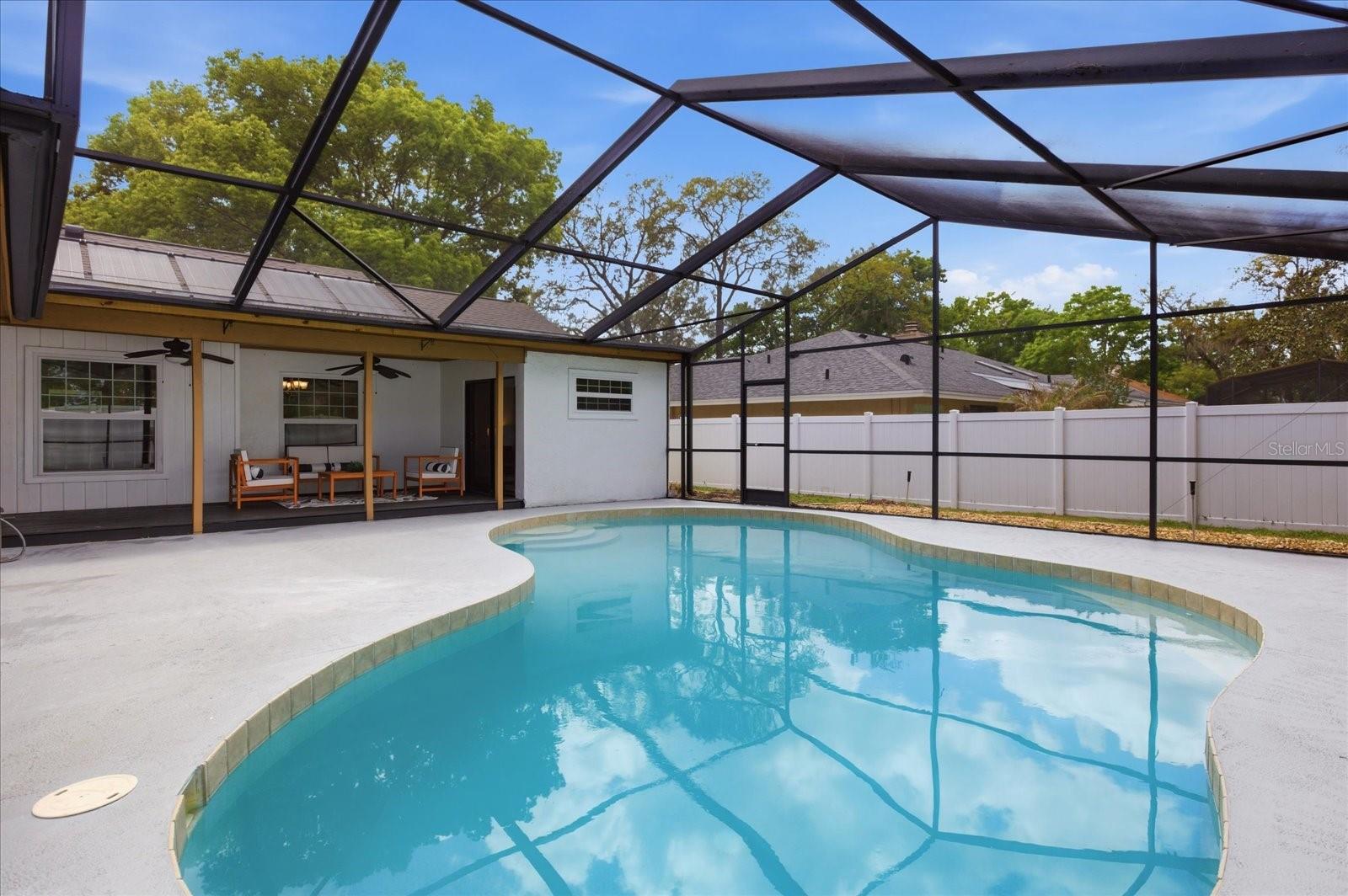 393 WEKIVA COVE RD, LONGWOOD, FL, 32779