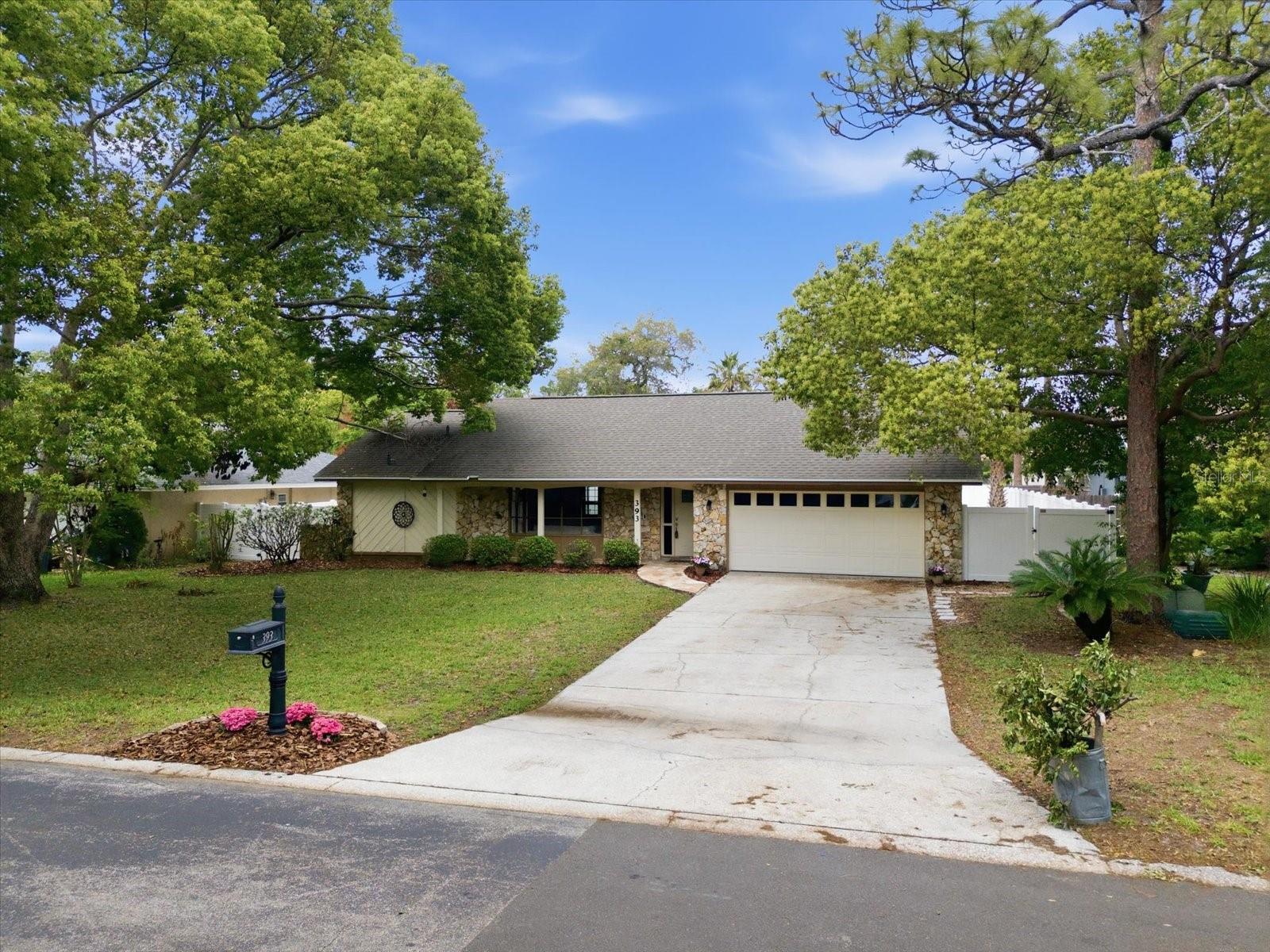 393 WEKIVA COVE RD, LONGWOOD, FL, 32779