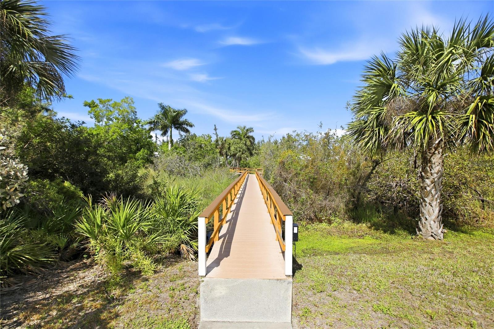 701 AQUI ESTA DR #218, PUNTA GORDA, FL, 33950