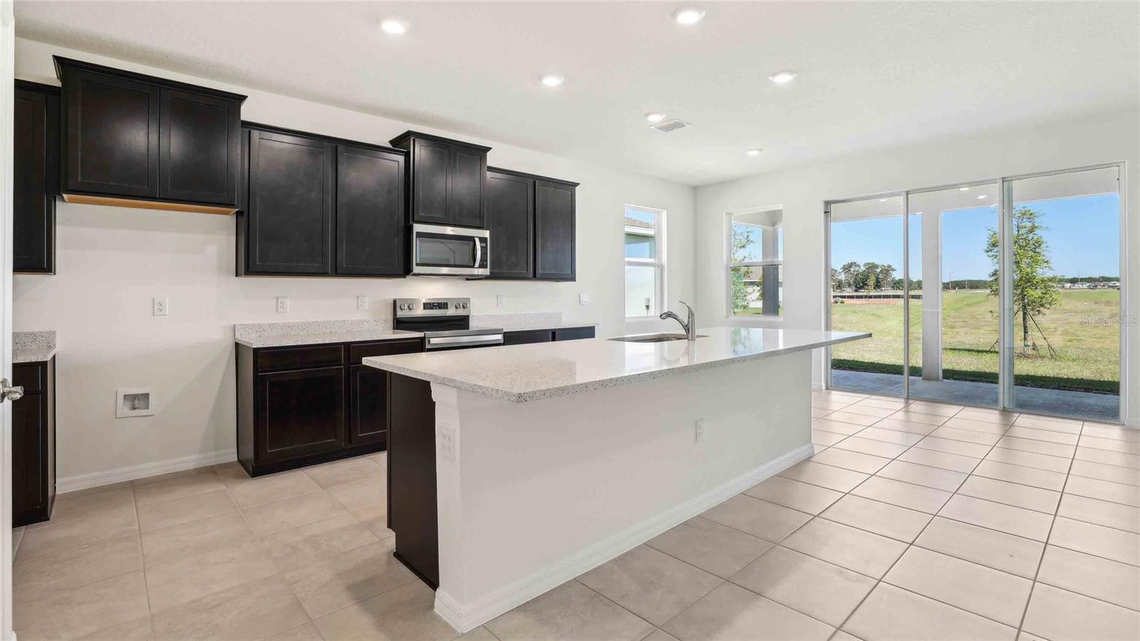 8172 IVES PL, WILDWOOD, FL, 34785