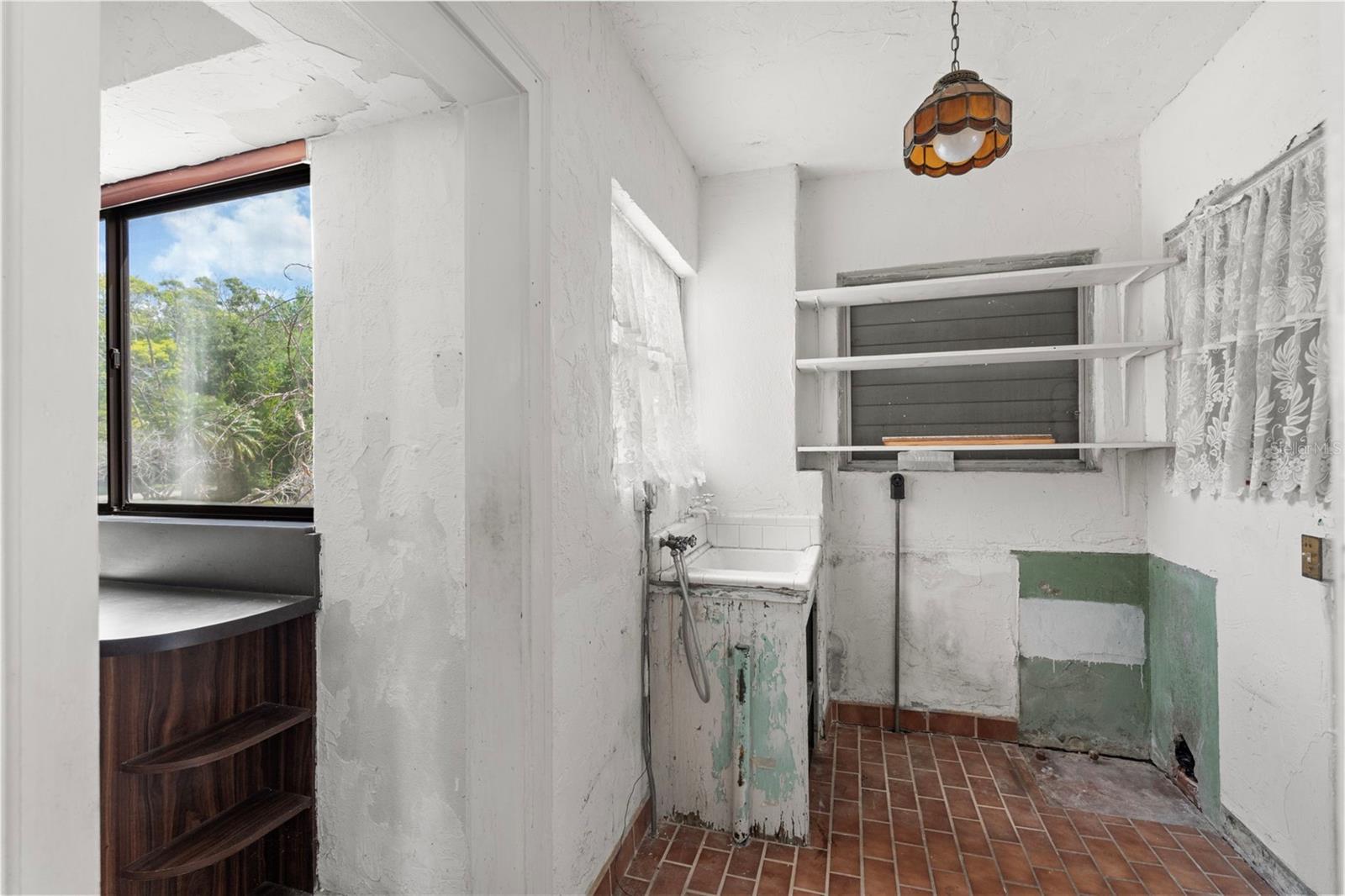 7010 PARK ST S, ST PETERSBURG, FL, 33707