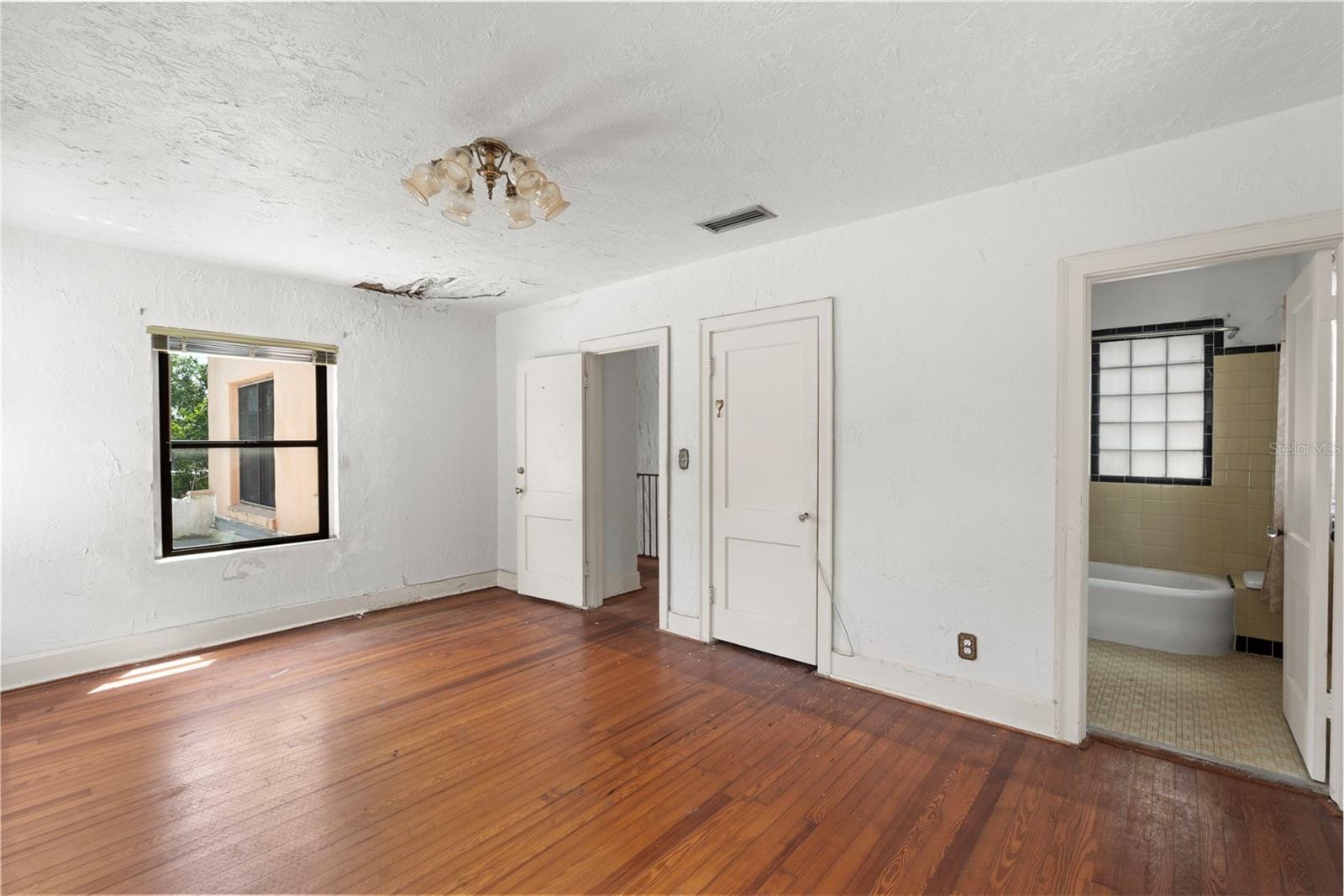 7010 PARK ST S, ST PETERSBURG, FL, 33707