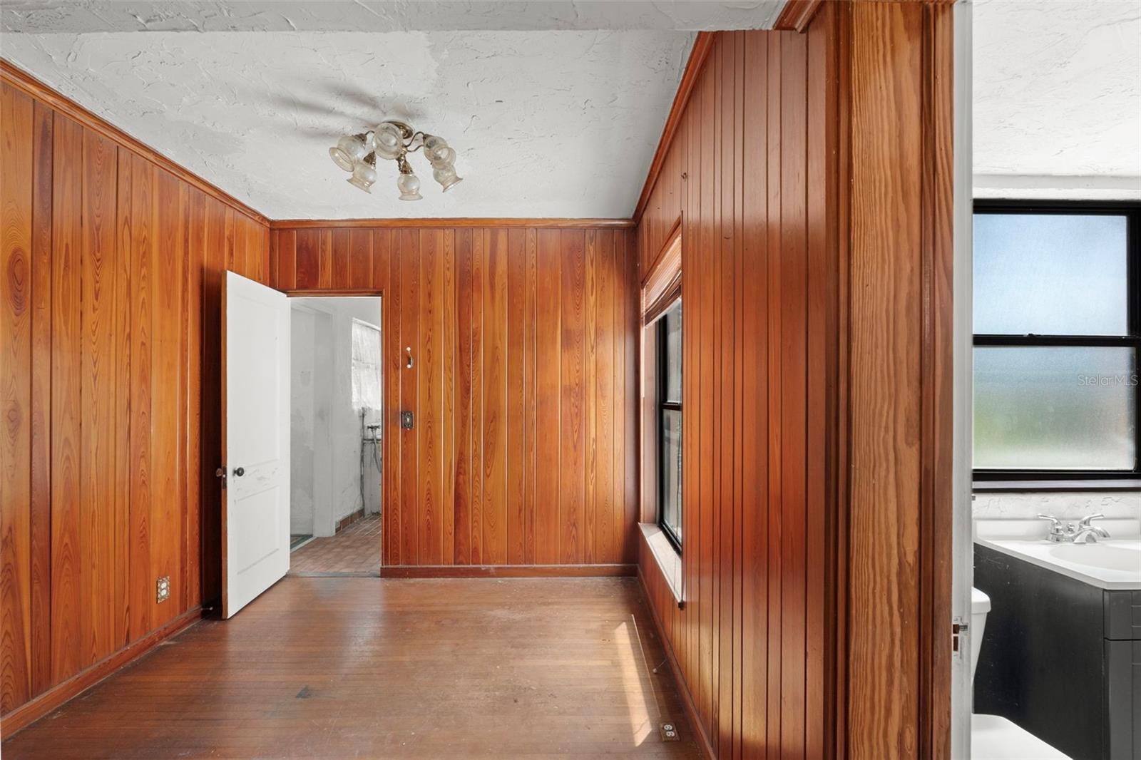 7010 PARK ST S, ST PETERSBURG, FL, 33707