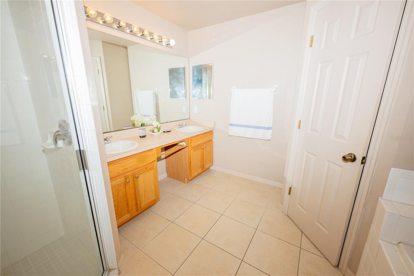 4129 NE 19TH PL, CAPE CORAL, FL, 33909