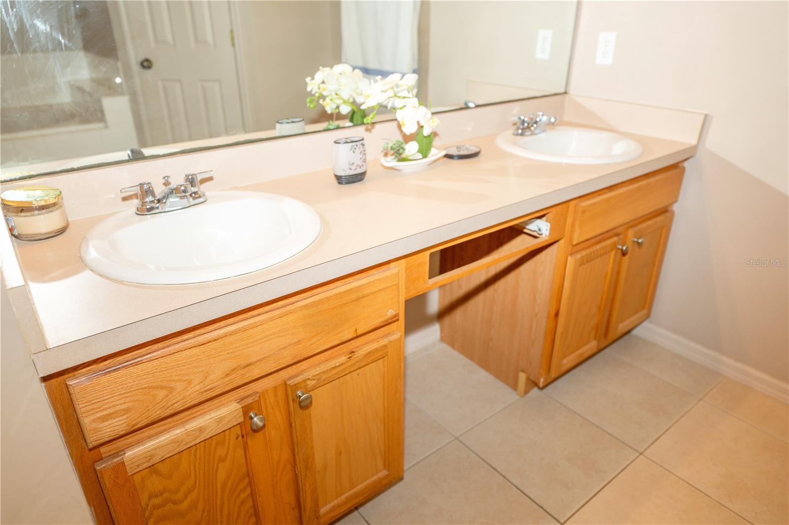 4129 NE 19TH PL, CAPE CORAL, FL, 33909