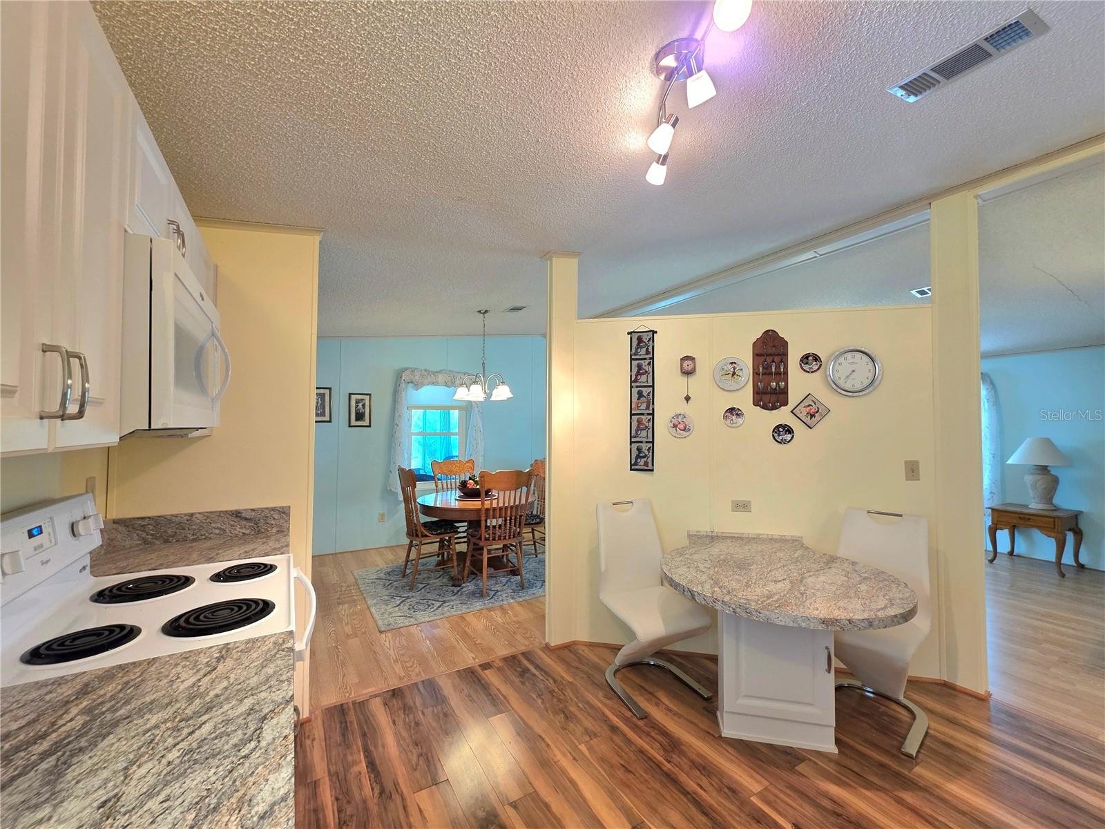 5654 ARROWHEAD DR, ZEPHYRHILLS, FL, 33542