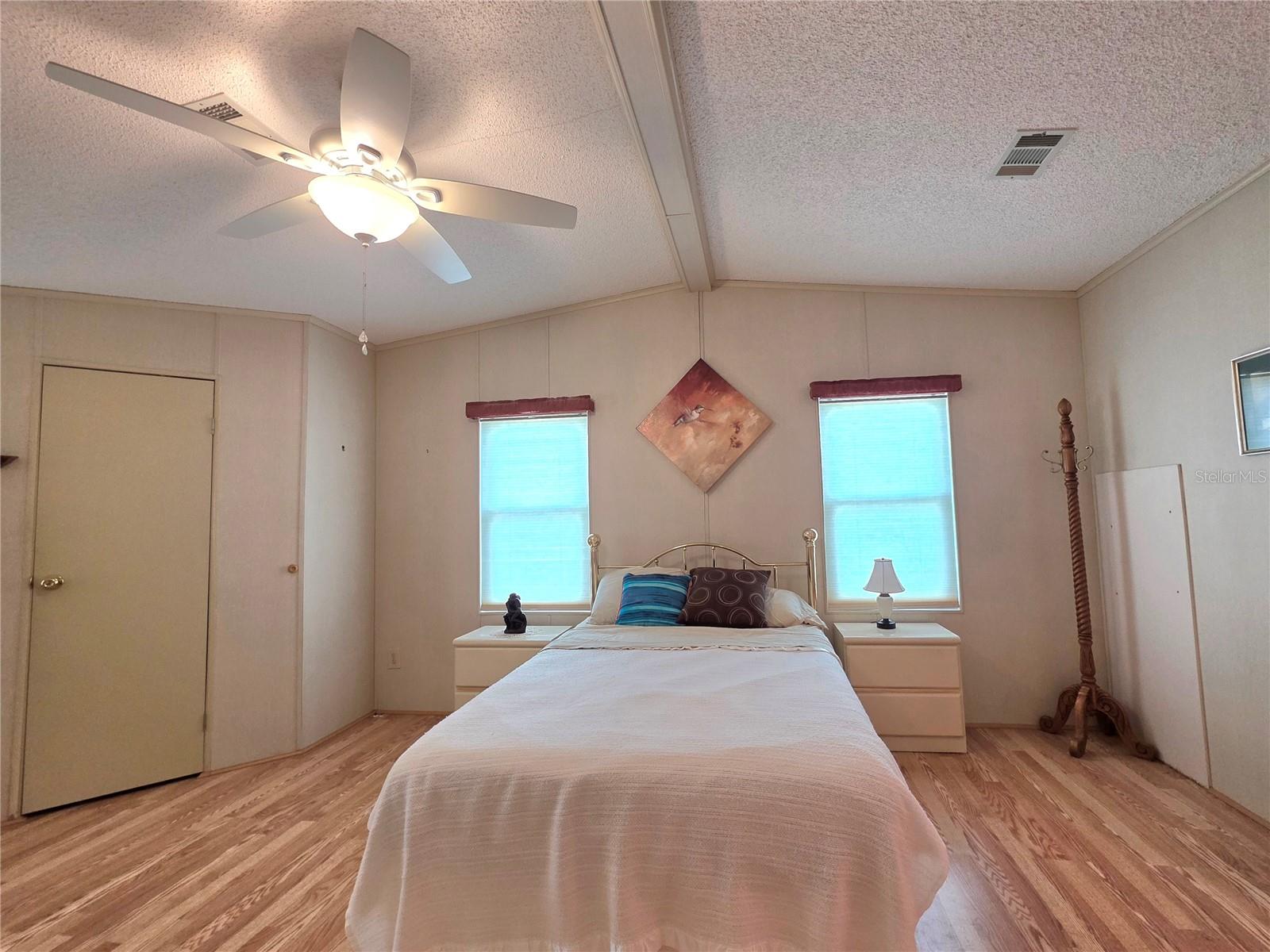 5654 ARROWHEAD DR, ZEPHYRHILLS, FL, 33542