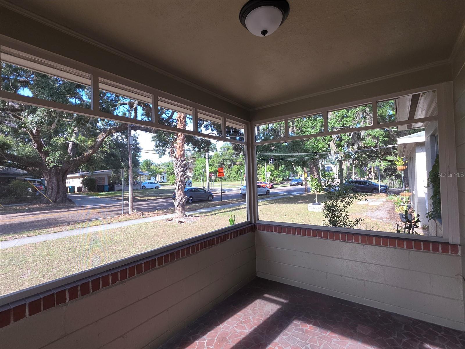 1010 E CENTRAL BLVD, ORLANDO, FL, 32801