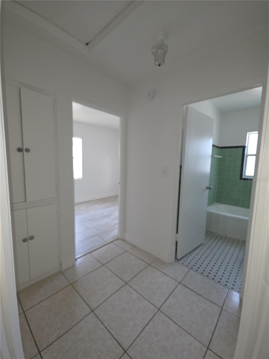 1010 E CENTRAL BLVD, ORLANDO, FL, 32801