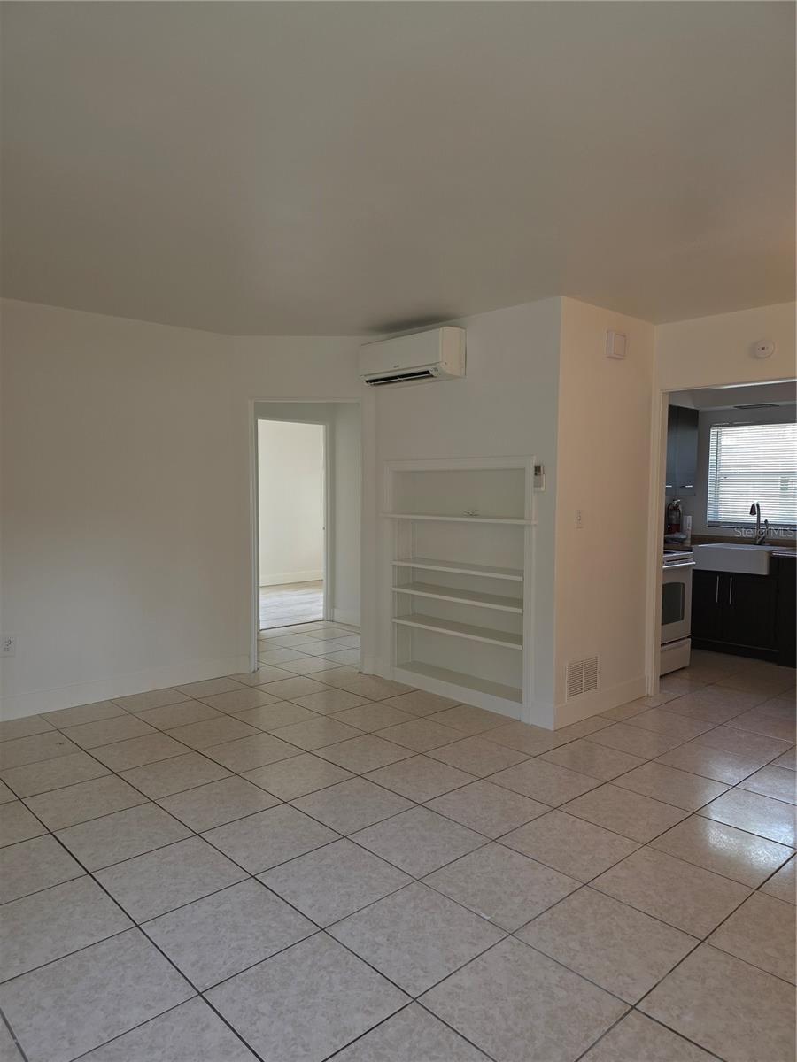 1010 E CENTRAL BLVD, ORLANDO, FL, 32801
