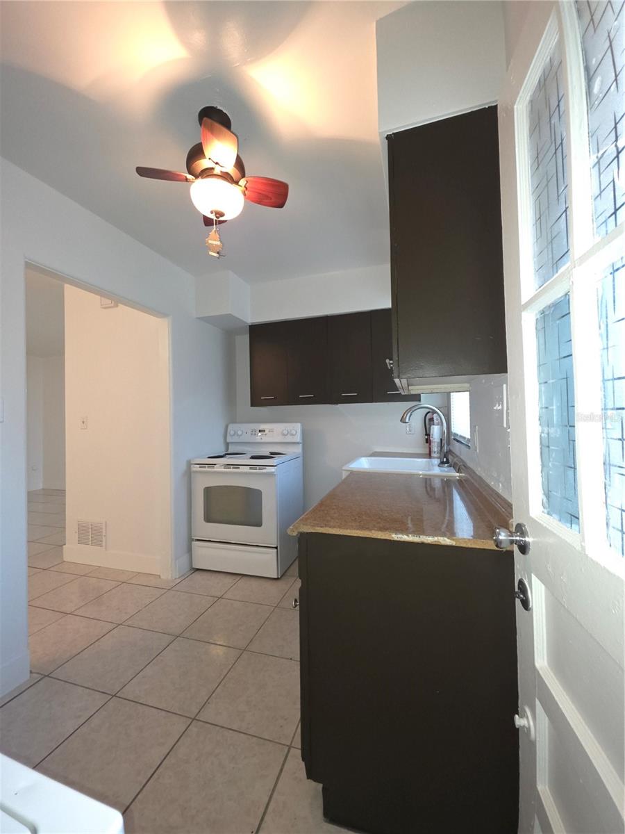 1010 E CENTRAL BLVD, ORLANDO, FL, 32801