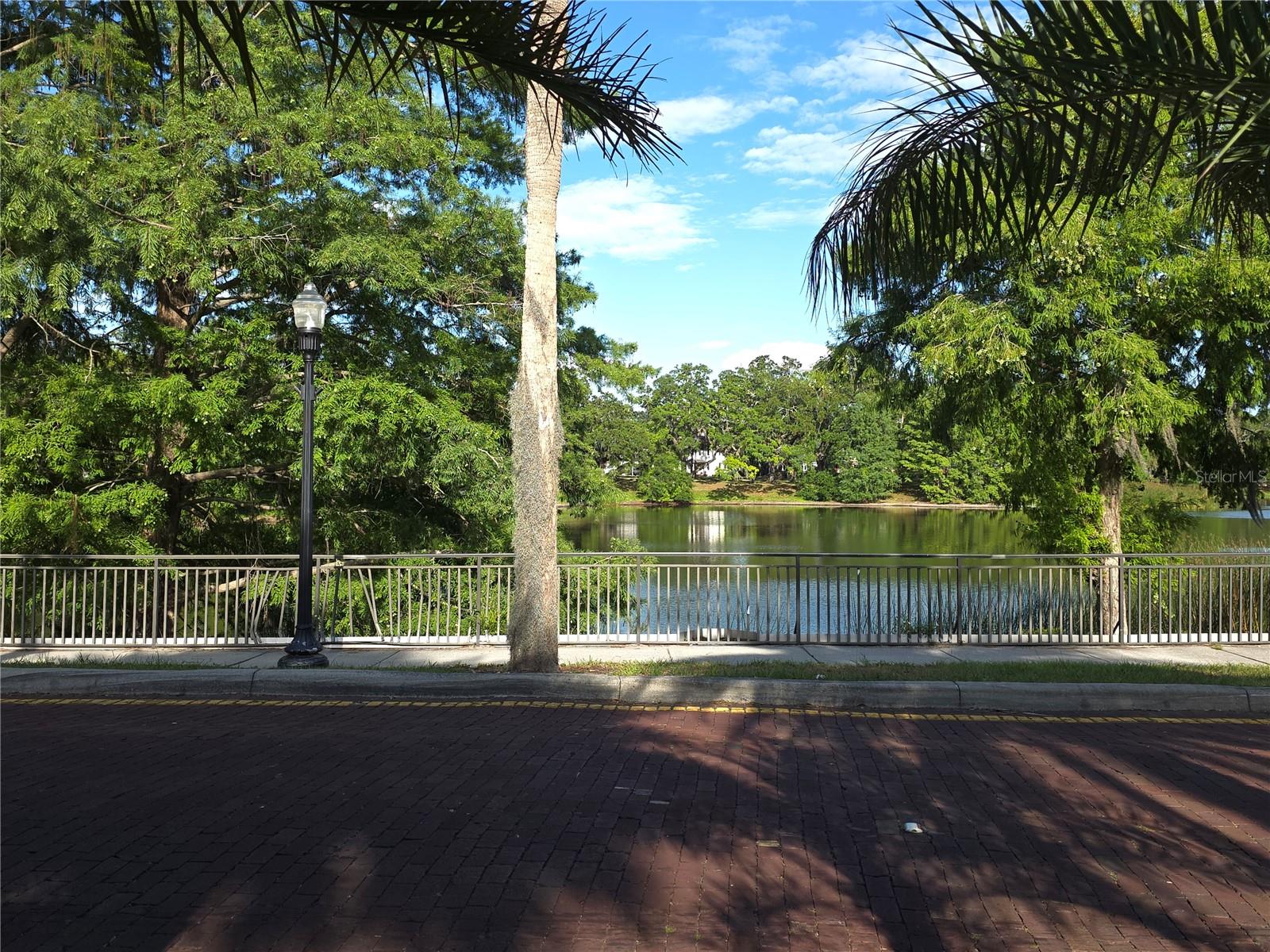 1010 E CENTRAL BLVD, ORLANDO, FL, 32801