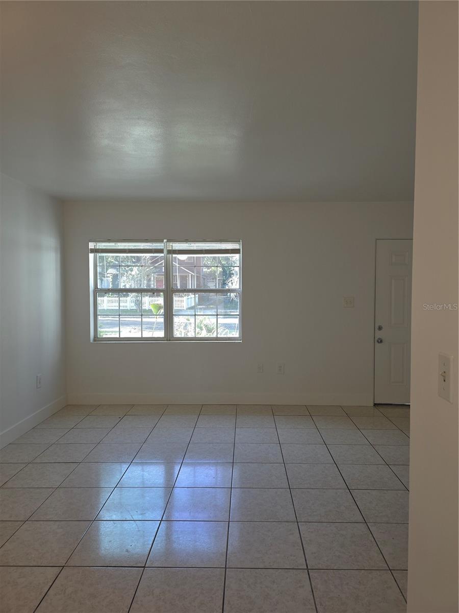 1010 E CENTRAL BLVD, ORLANDO, FL, 32801