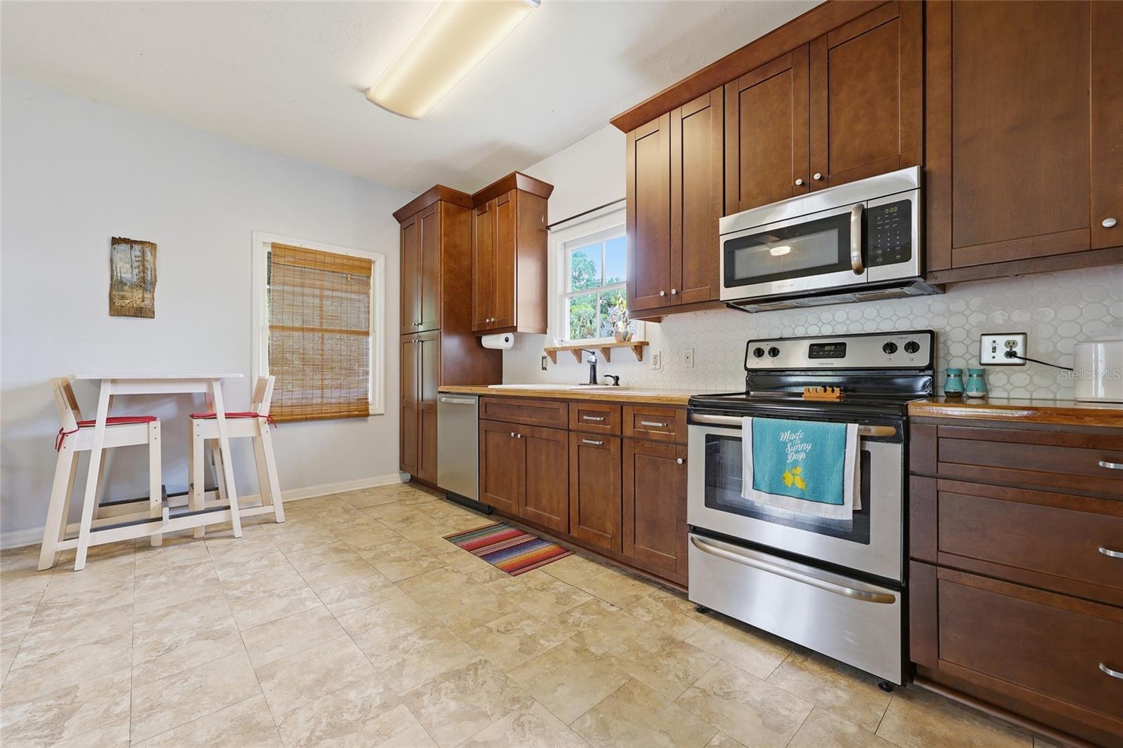 637 NW 4TH ST, GAINESVILLE, FL, 32601