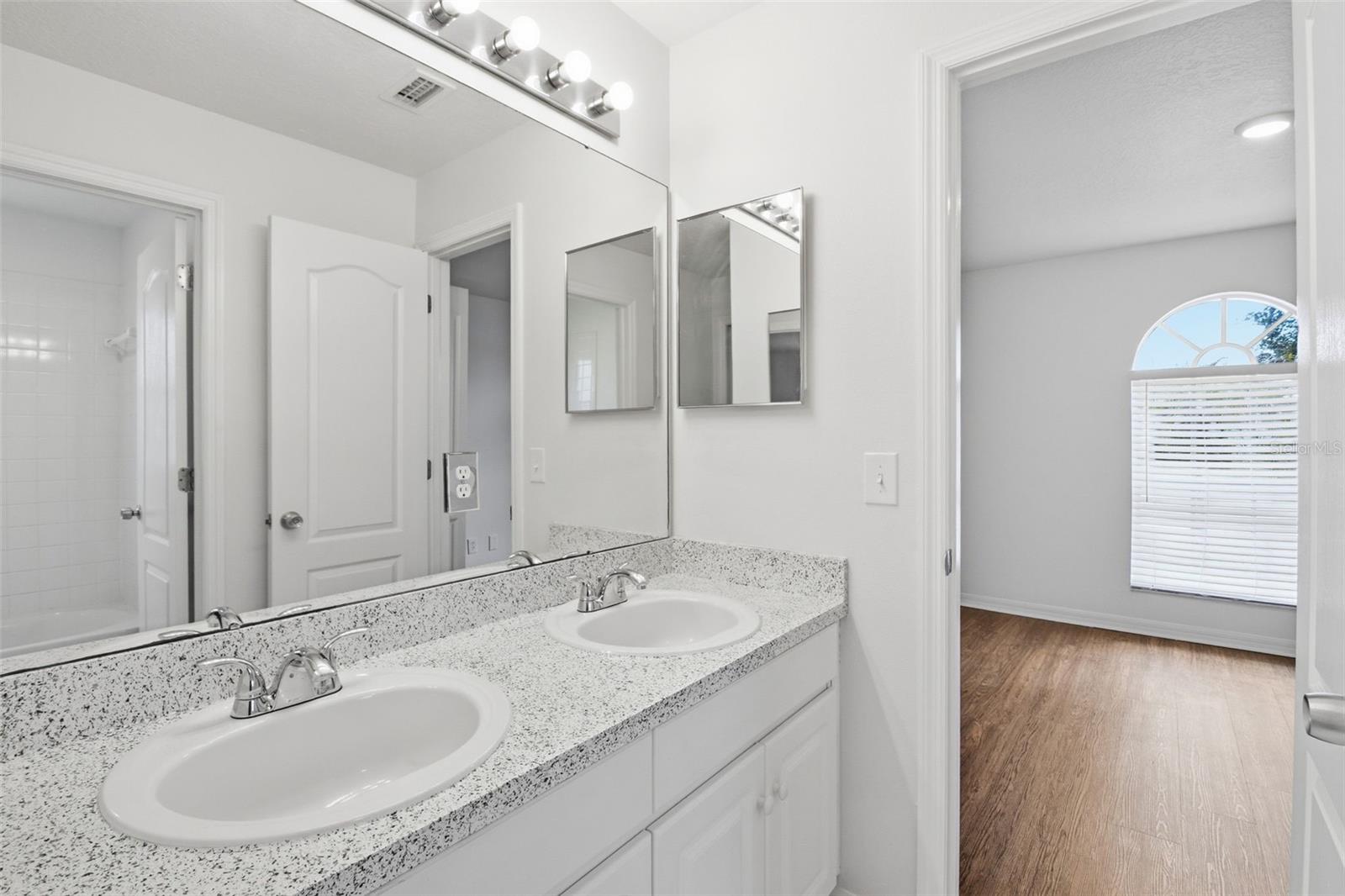 9810 OCASTA ST, RIVERVIEW, FL, 33569