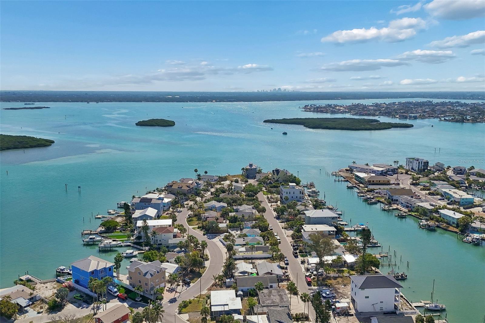 13098 BOCA CIEGA AVE, MADEIRA BEACH, FL, 33708
