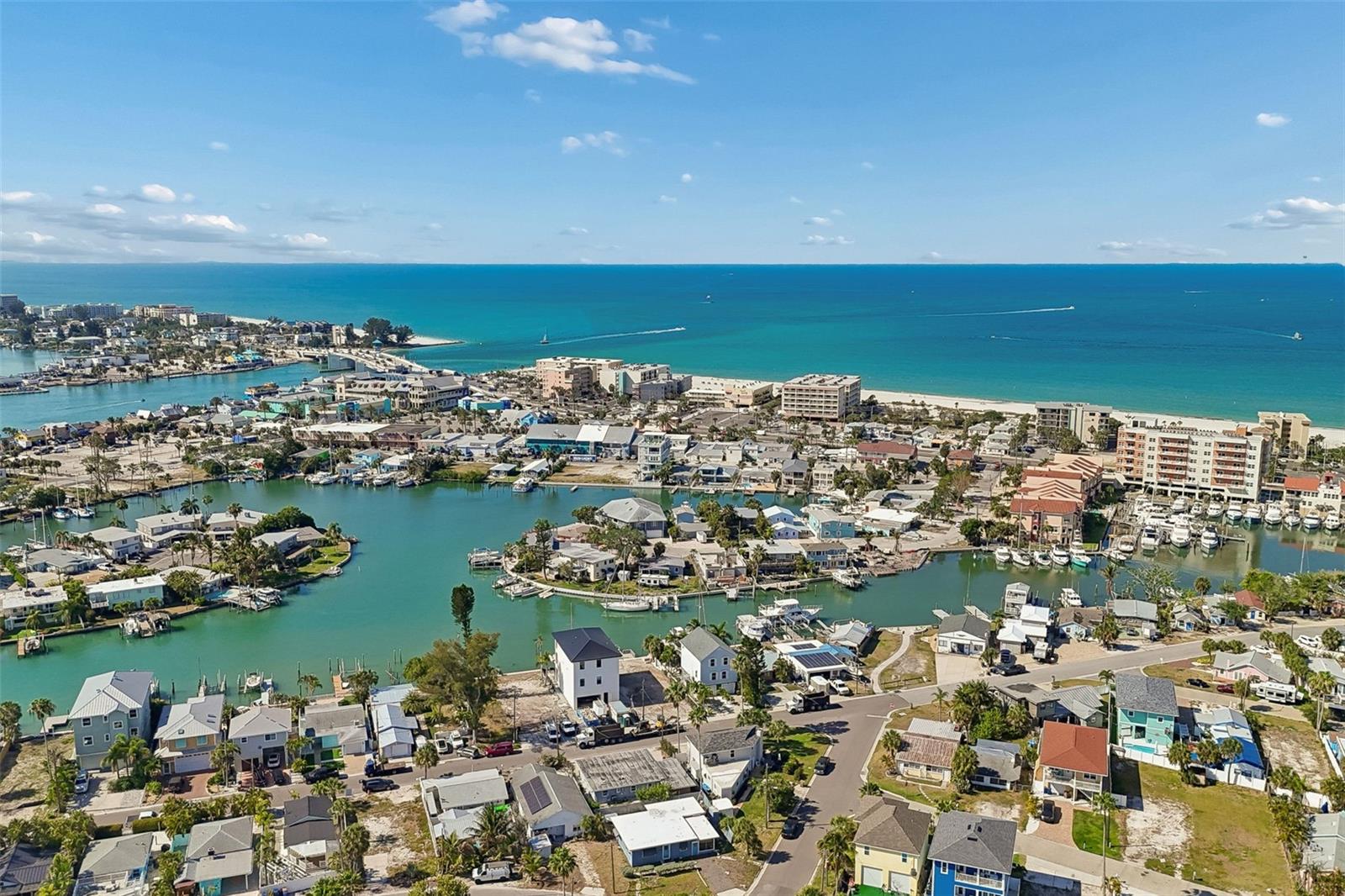 13098 BOCA CIEGA AVE, MADEIRA BEACH, FL, 33708