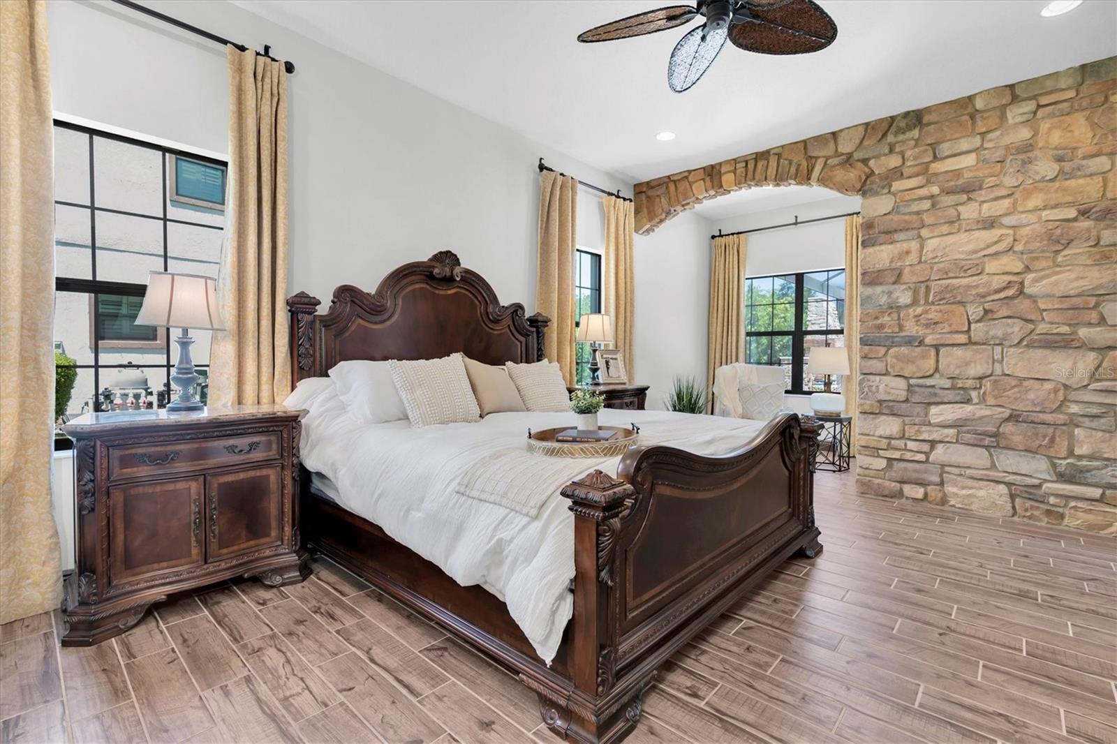 1ST FLOOR SECLUDED PRIMARY BEDROOM WITH SITTING AREA