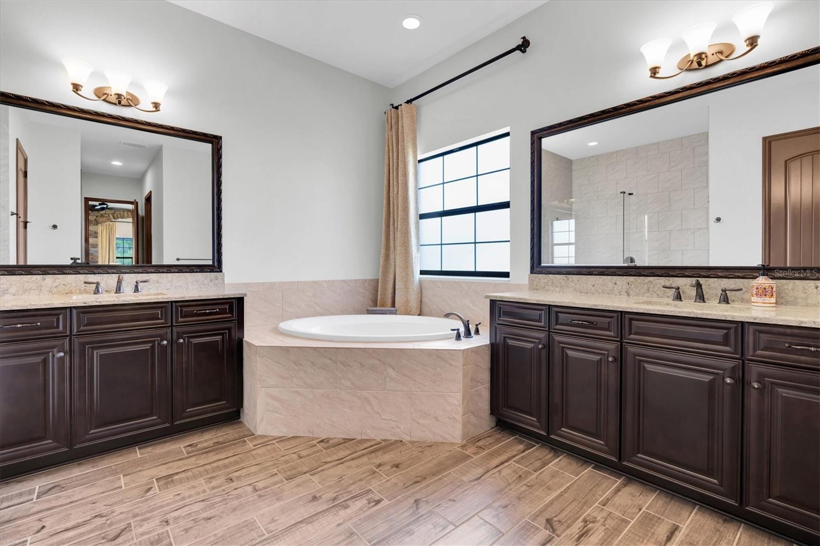 SPA-LIKE PRIMARY ENSUITE