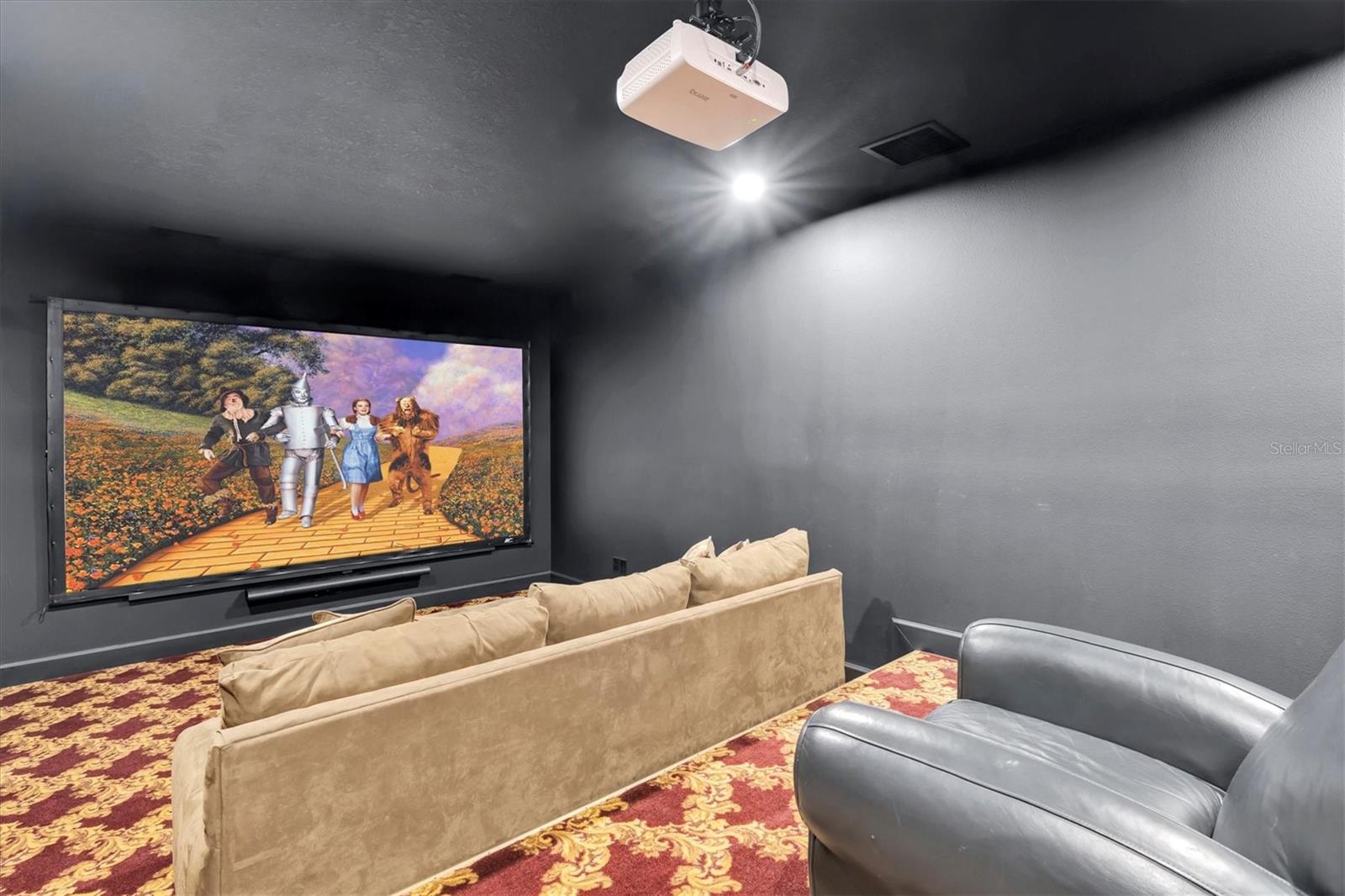 HOME THEATER