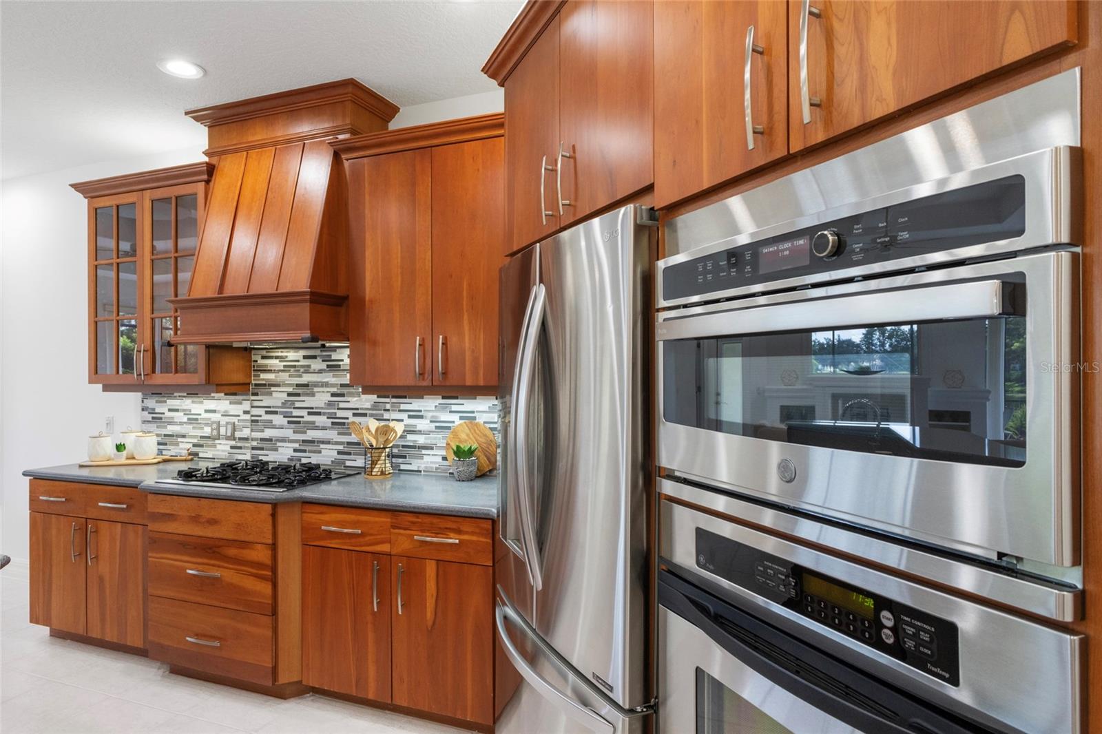 7062 TWIN HILLS TER, LAKEWOOD RANCH, FL, 34202