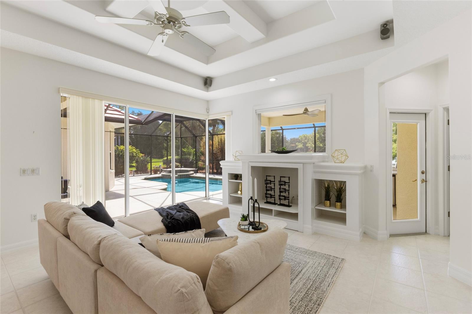 7062 TWIN HILLS TER, LAKEWOOD RANCH, FL, 34202