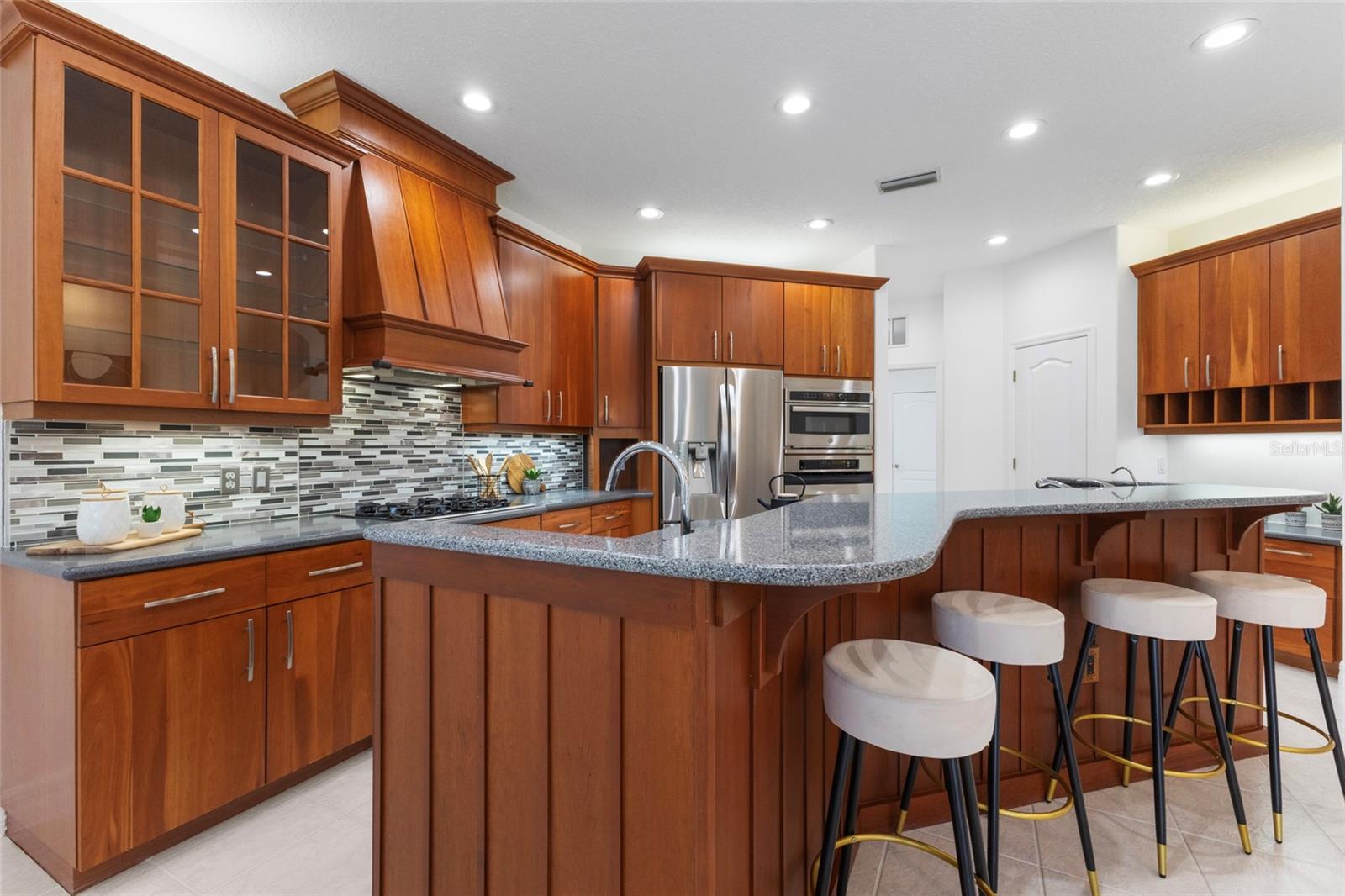 7062 TWIN HILLS TER, LAKEWOOD RANCH, FL, 34202