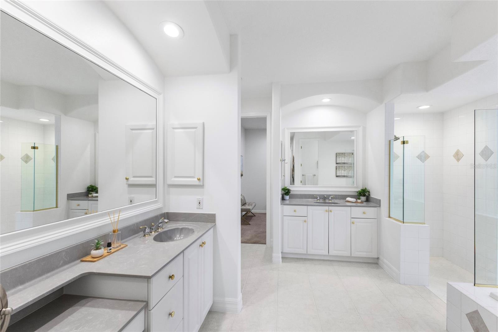 7062 TWIN HILLS TER, LAKEWOOD RANCH, FL, 34202