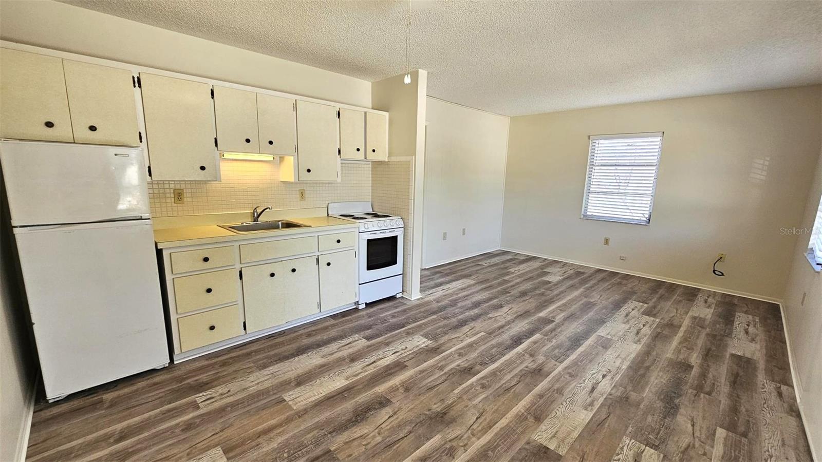 65 N MAPLE ST, ENGLEWOOD, FL, 34223