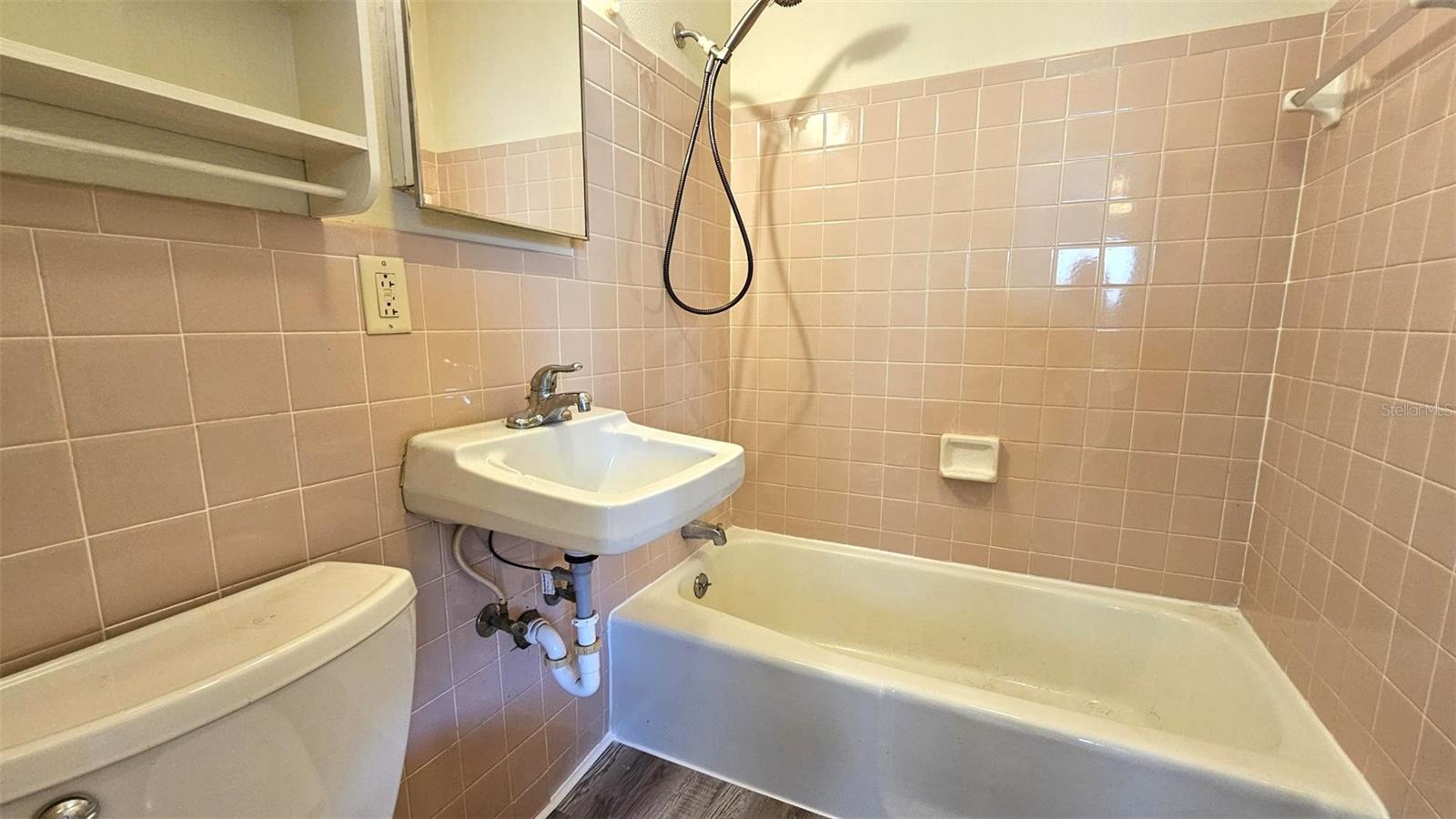 65 N MAPLE ST, ENGLEWOOD, FL, 34223