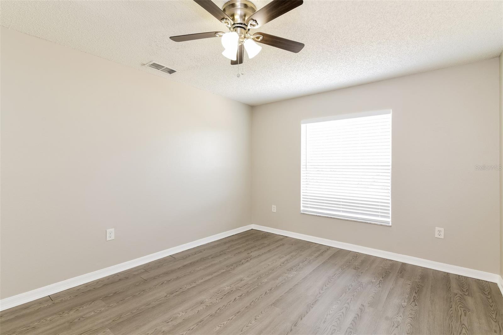 540 ROYAL RIDGE DR, DAVENPORT, FL, 33837