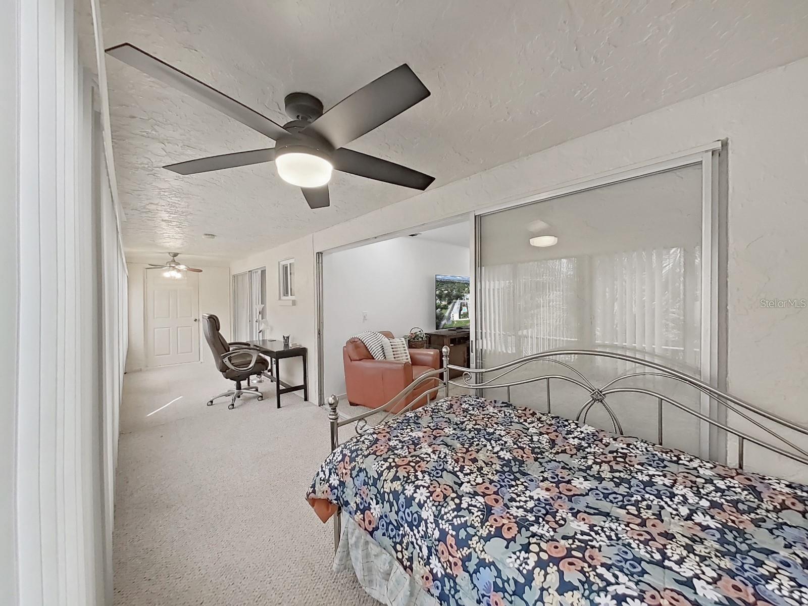 215 VALENCIA BLVD #213, LARGO, FL, 33770