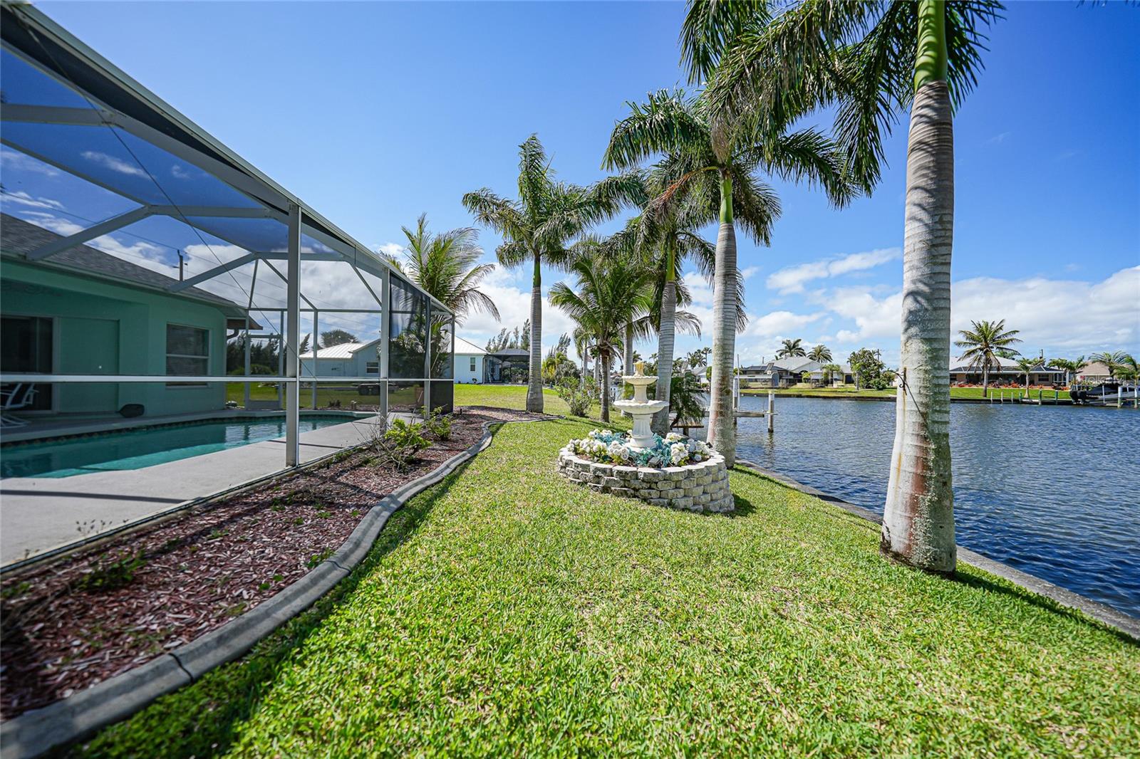 9325 ST PAUL DR, PORT CHARLOTTE, FL, 33981