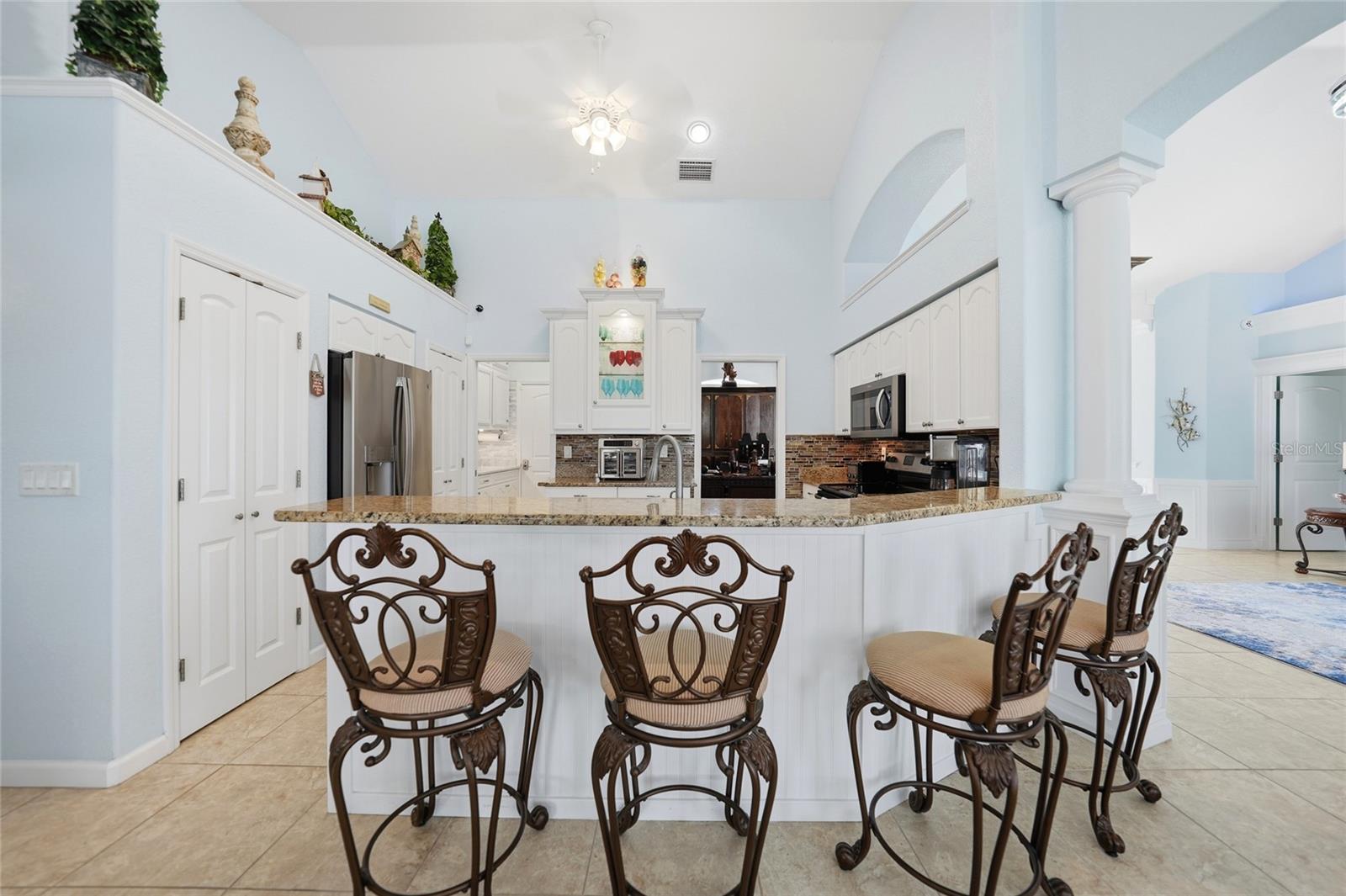 9325 ST PAUL DR, PORT CHARLOTTE, FL, 33981