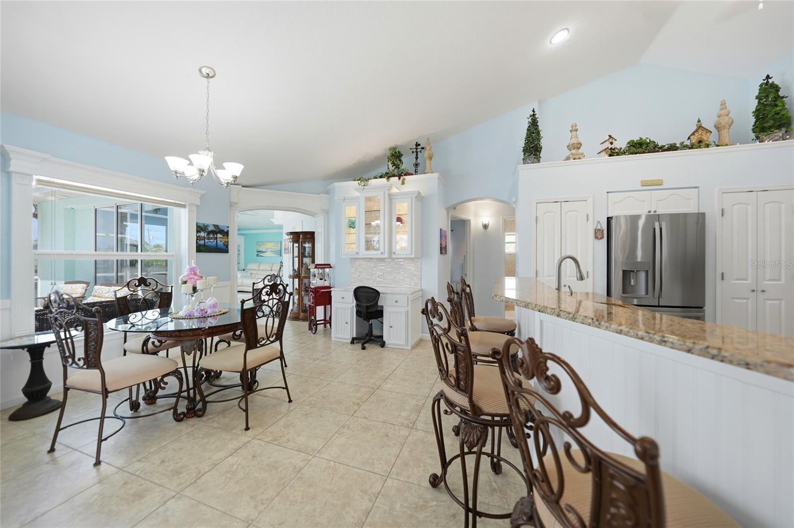 9325 ST PAUL DR, PORT CHARLOTTE, FL, 33981